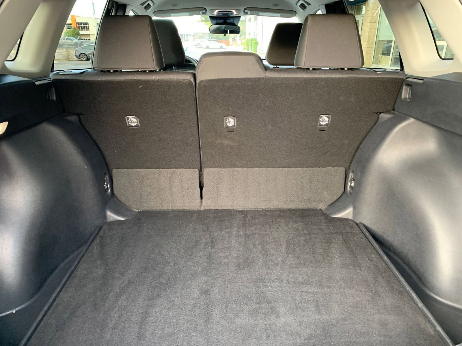 Thumbnail: 2025 Toyota Corolla Cross - 30