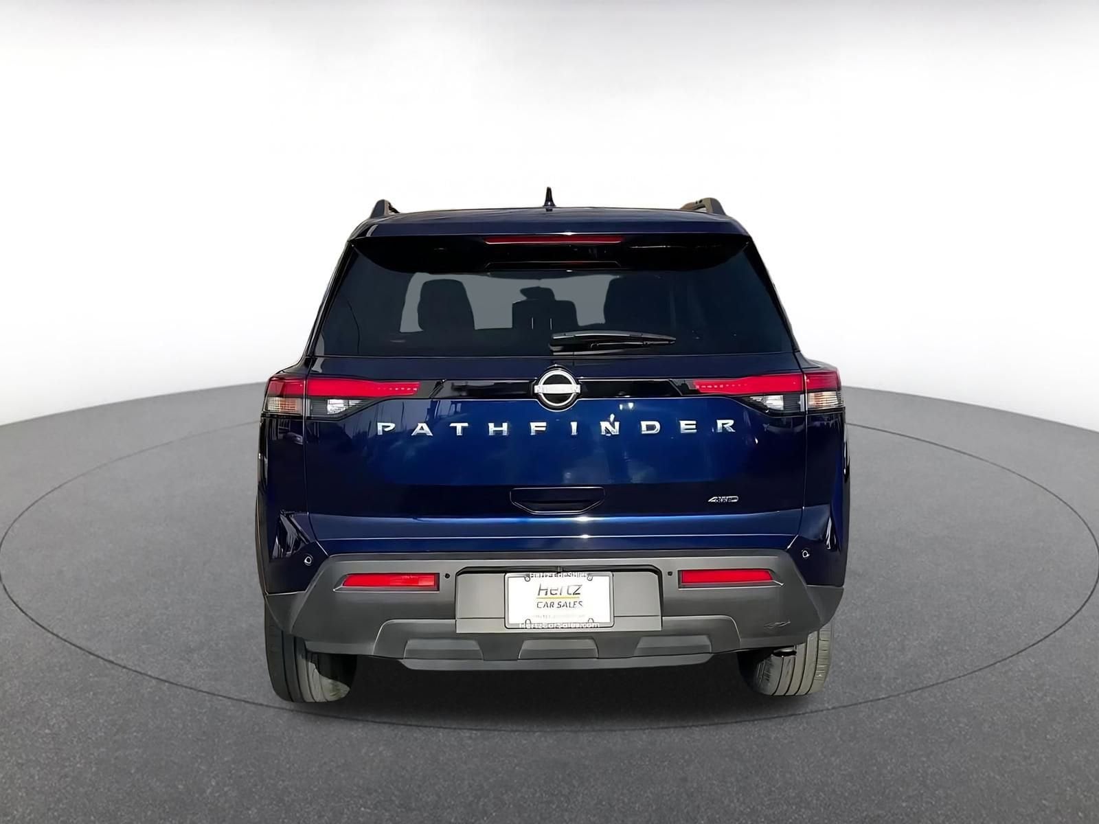 Thumbnail: 2025 Nissan Pathfinder - 12