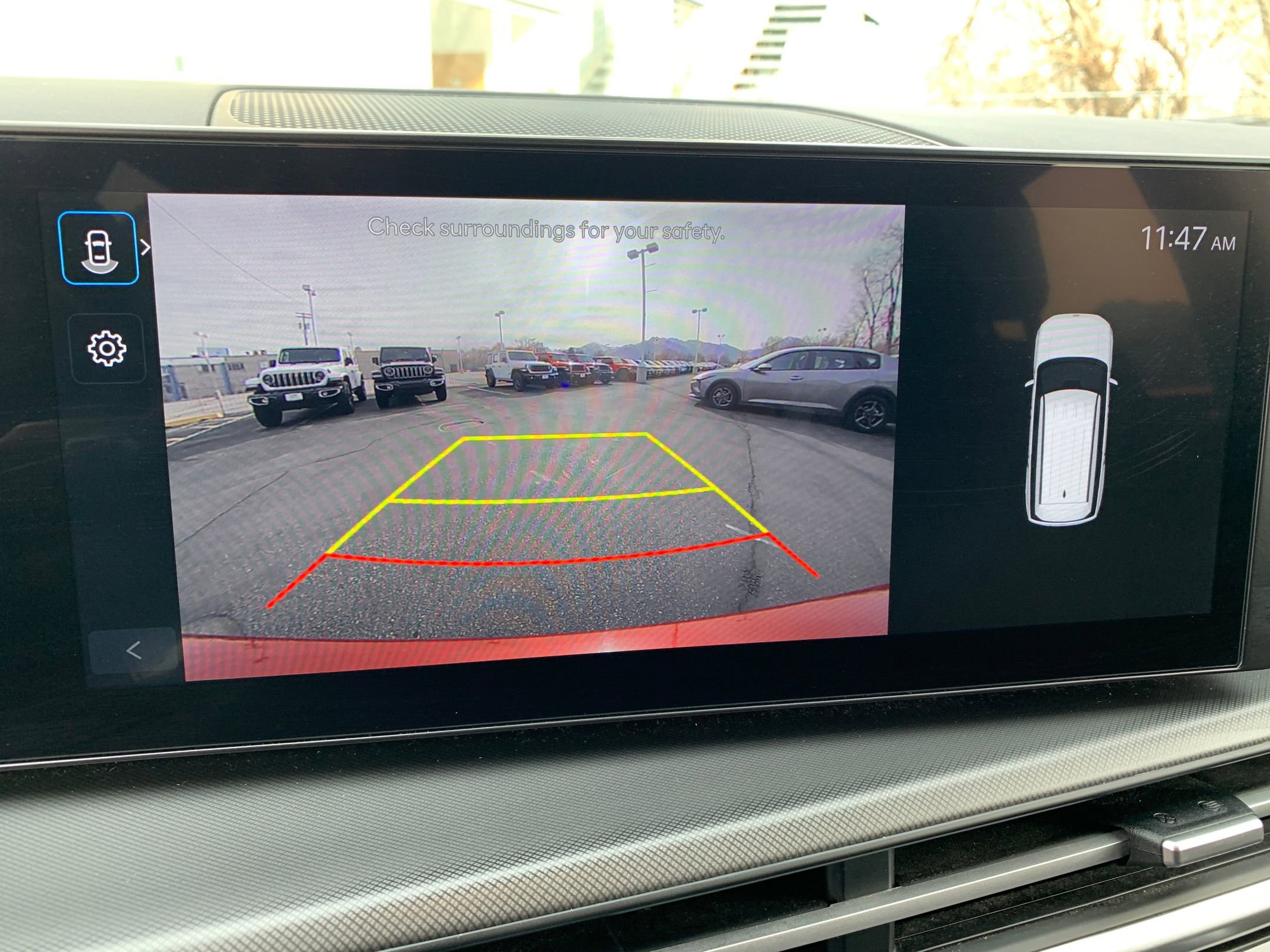 Thumbnail: 2025 Hyundai Santa Fe - 24