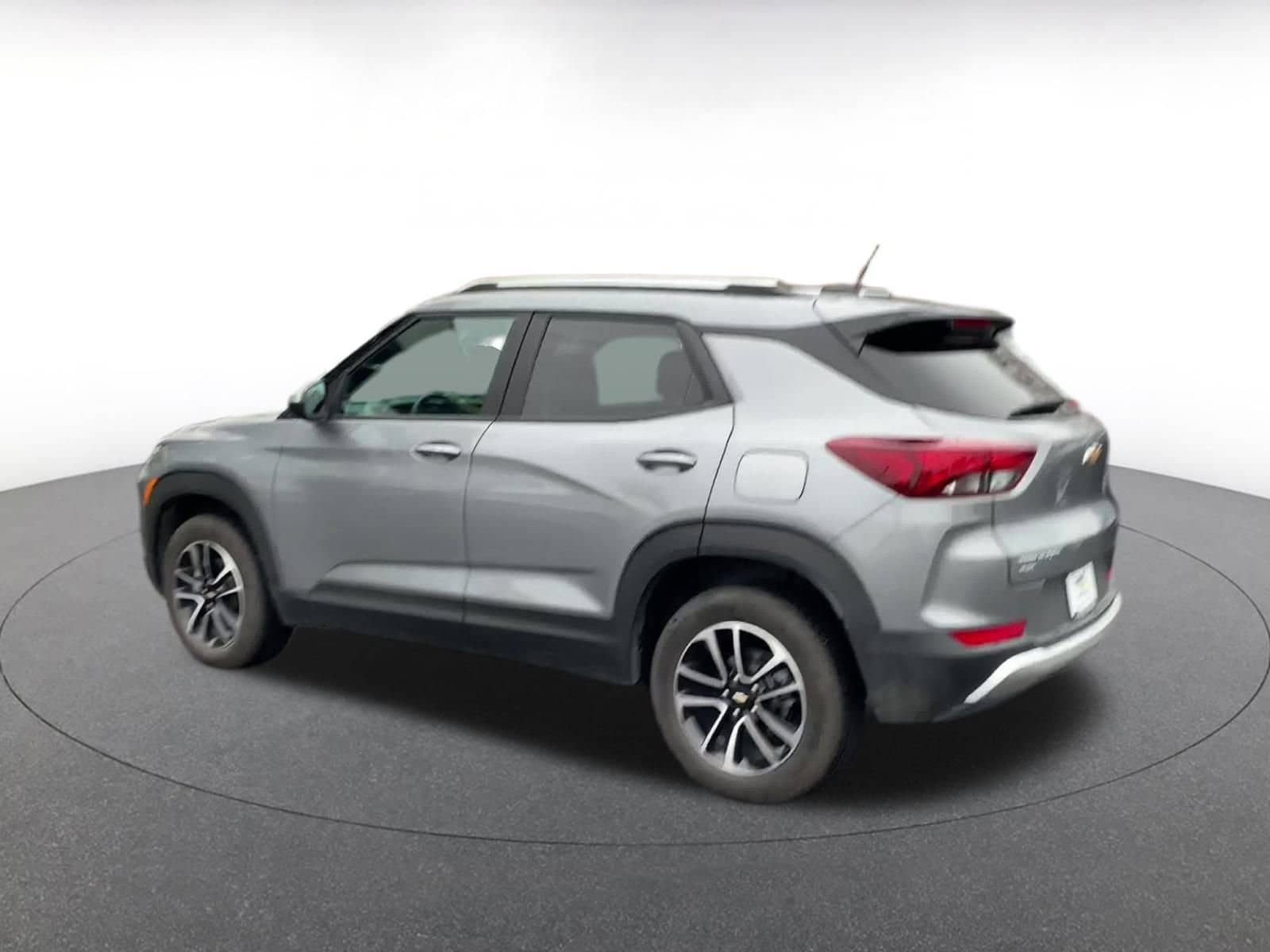 Thumbnail: 2025 Chevrolet TrailBlazer - 10