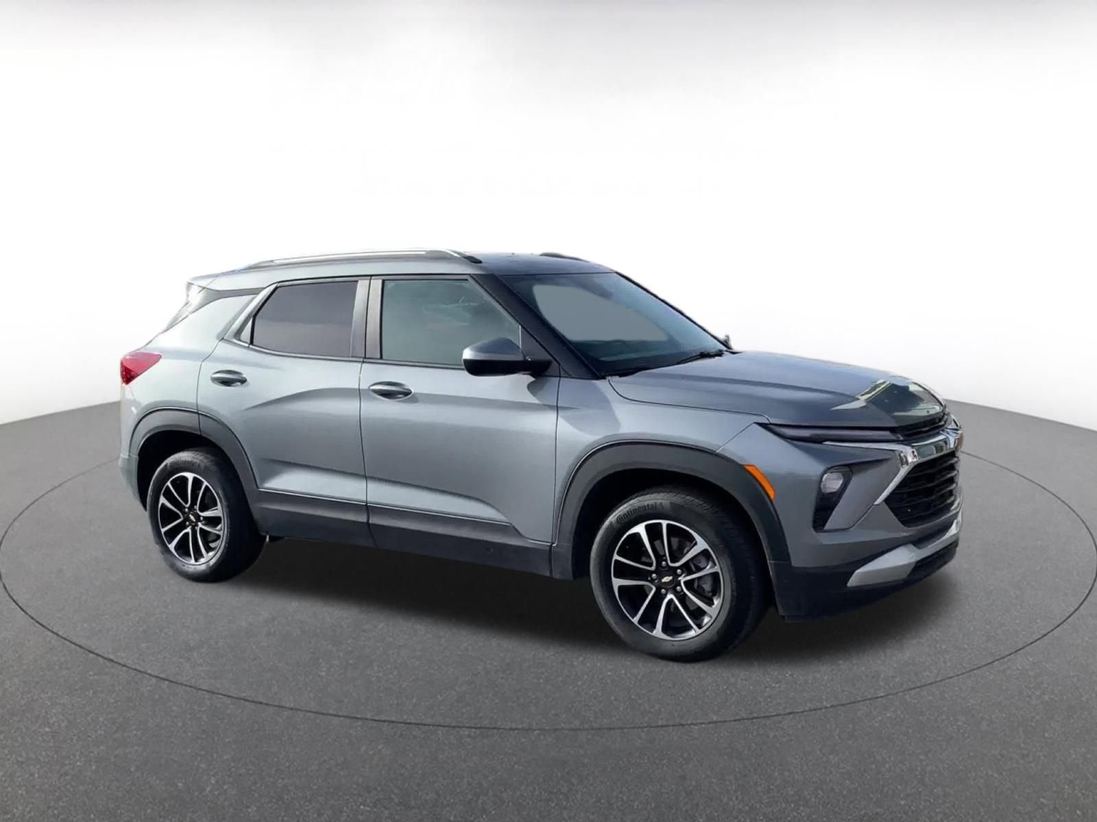 Thumbnail: 2025 Chevrolet TrailBlazer - 2