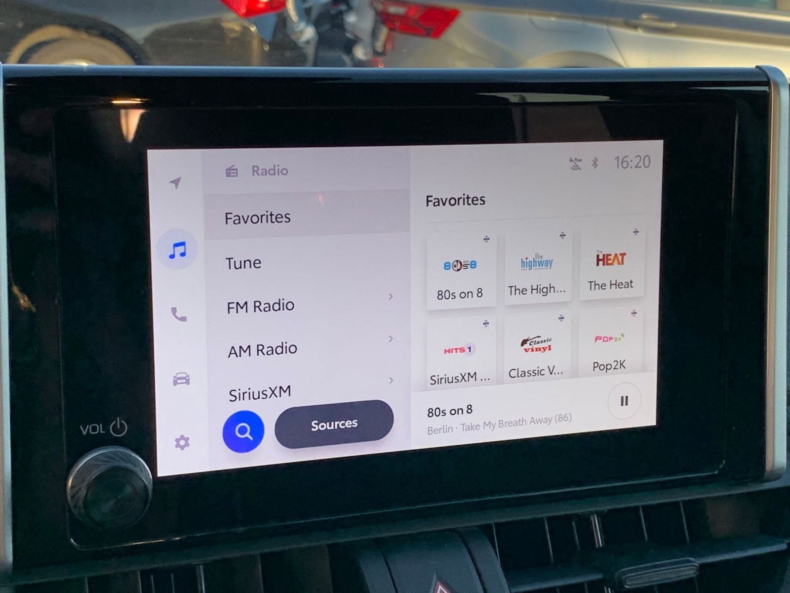 Thumbnail: 2025 Toyota RAV4 - 21