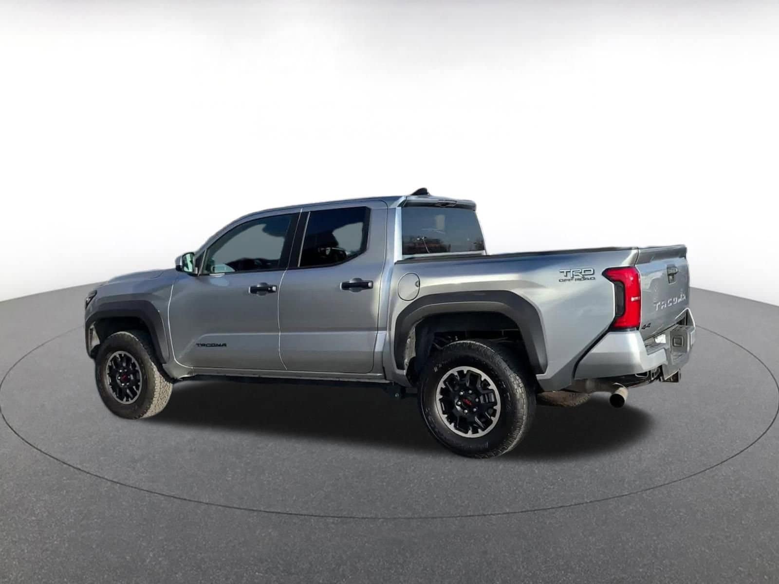Thumbnail: 2025 Toyota Tacoma - 10
