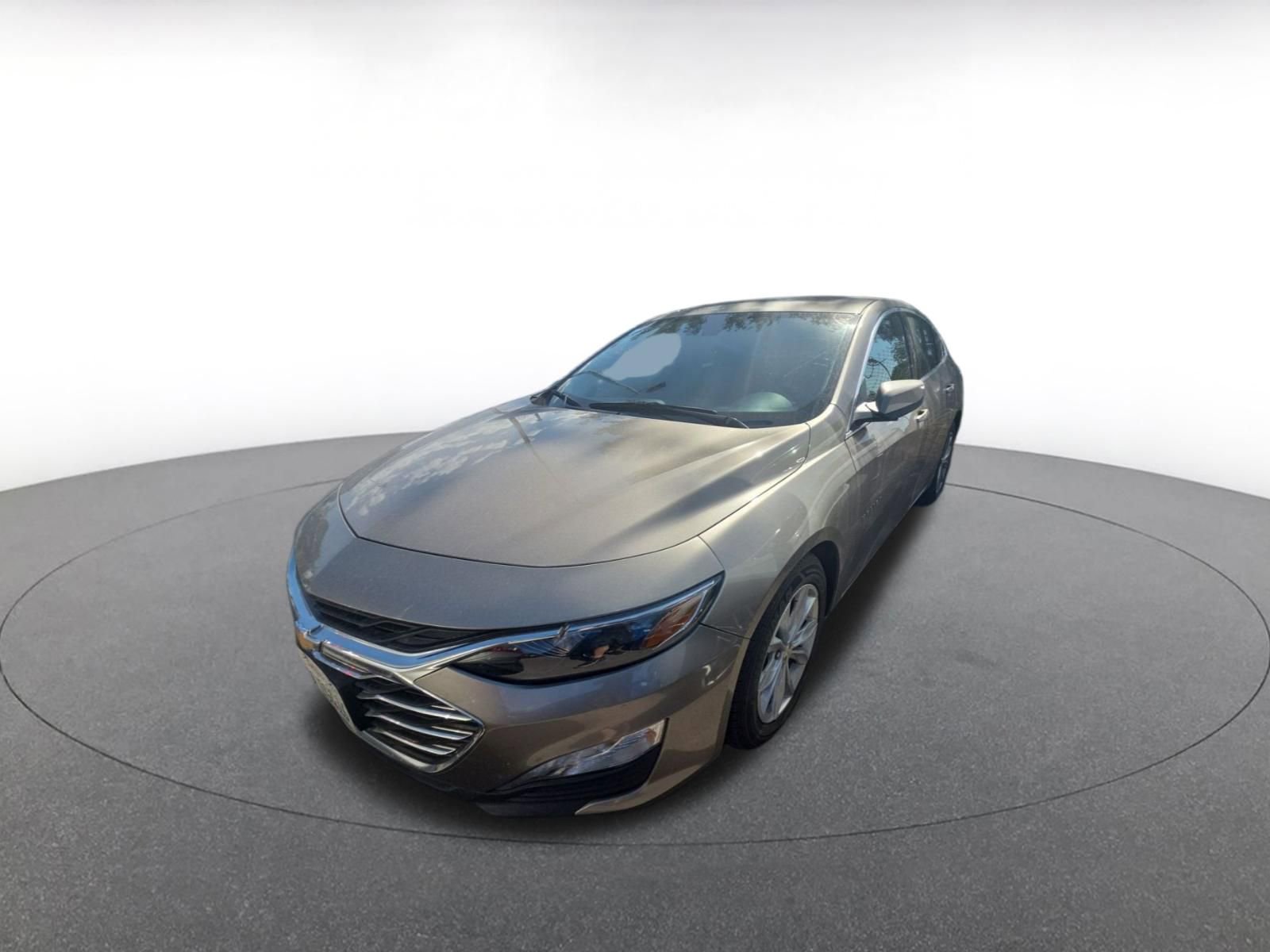 Thumbnail: 2024 Chevrolet Malibu - 2