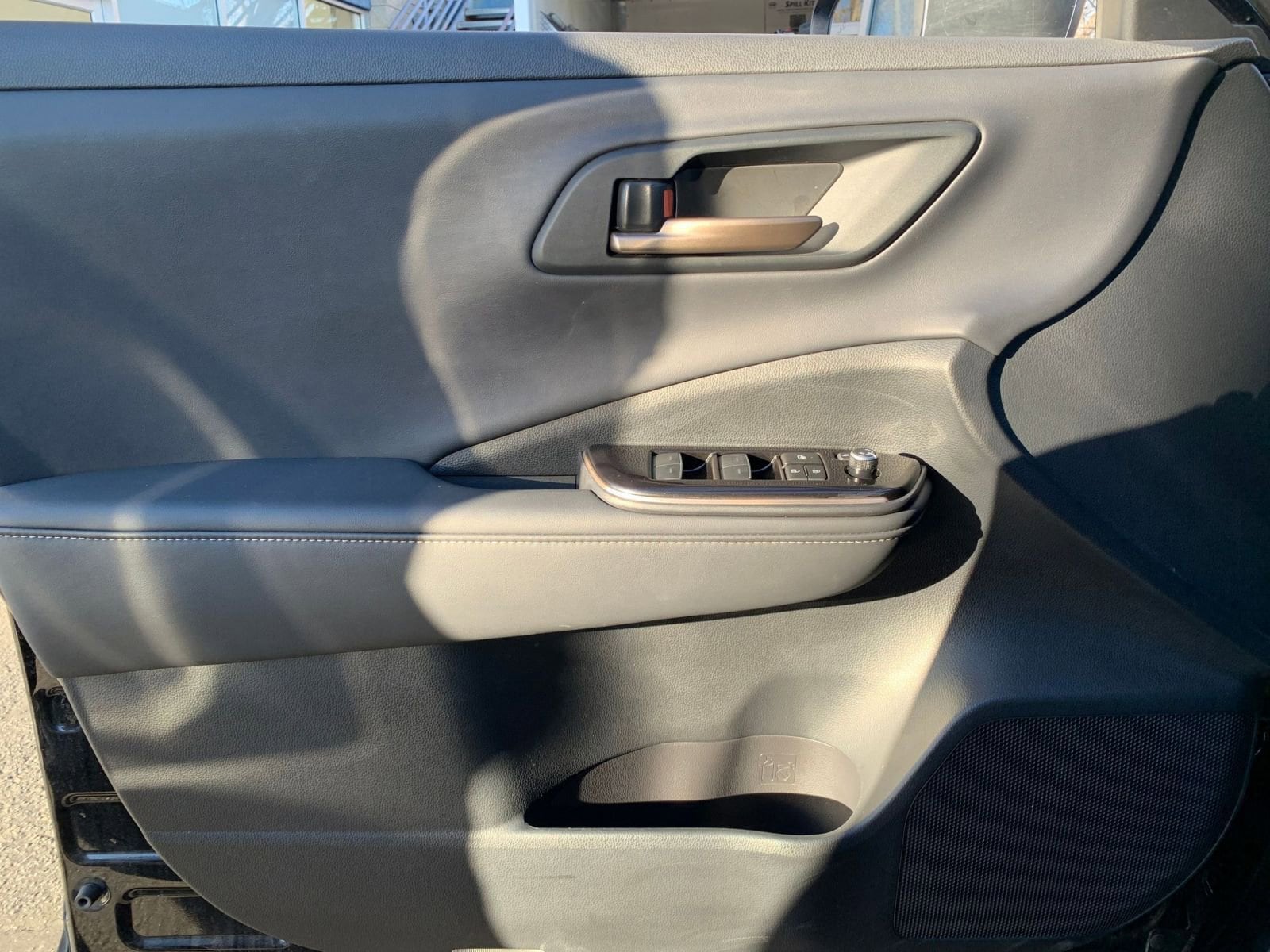 Thumbnail: 2025 Toyota Crown - 20