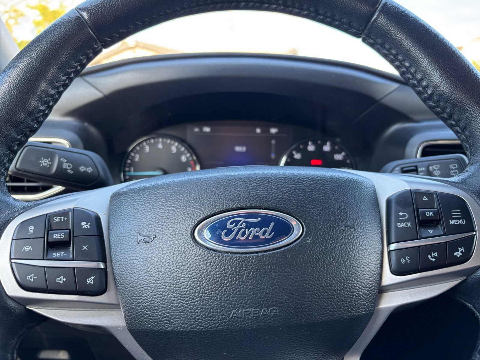 Thumbnail: 2023 Ford Explorer - 30