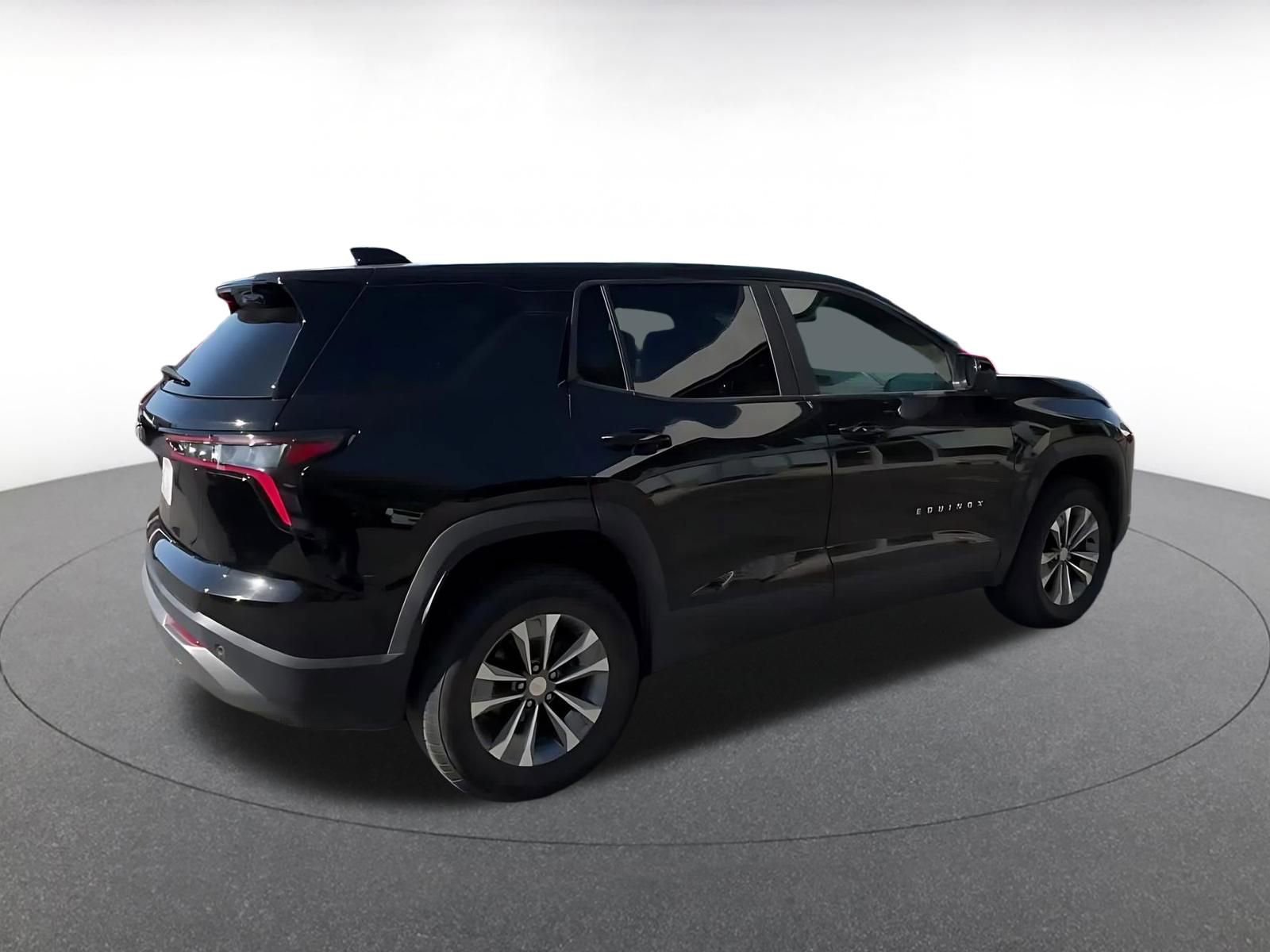 Thumbnail: 2025 Chevrolet Equinox - 15