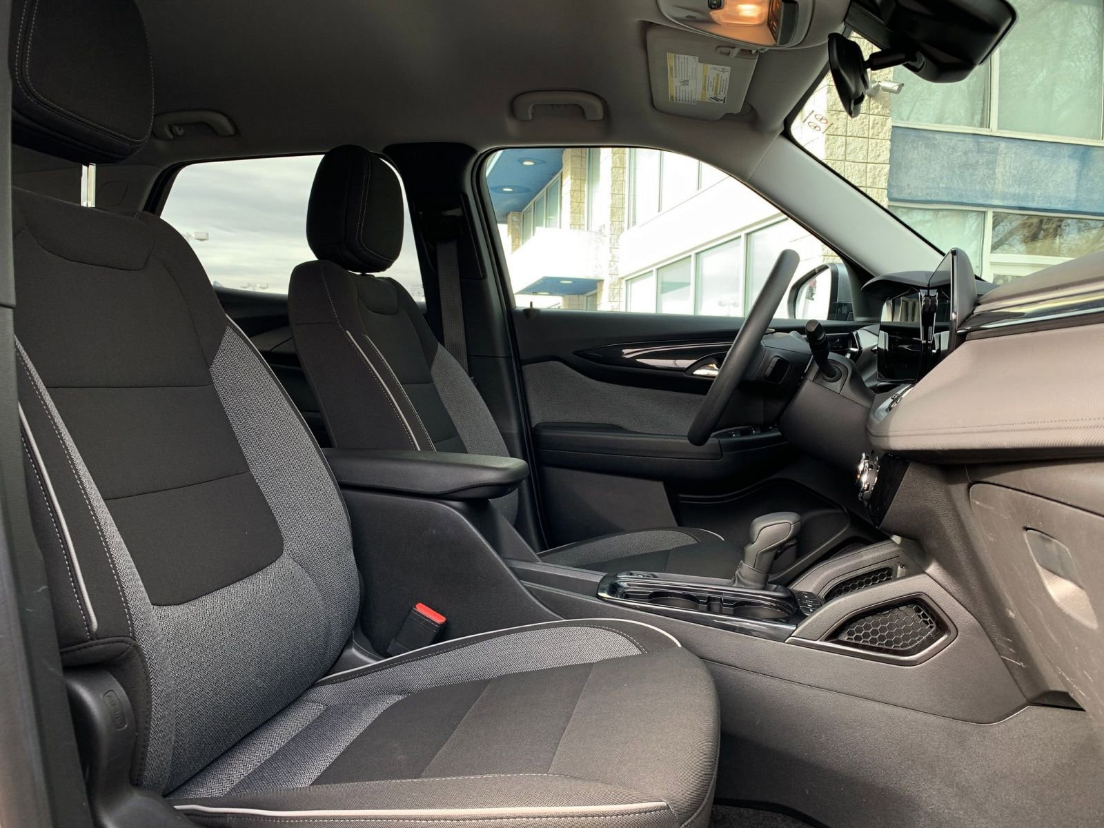 Thumbnail: 2025 Chevrolet TrailBlazer - 34