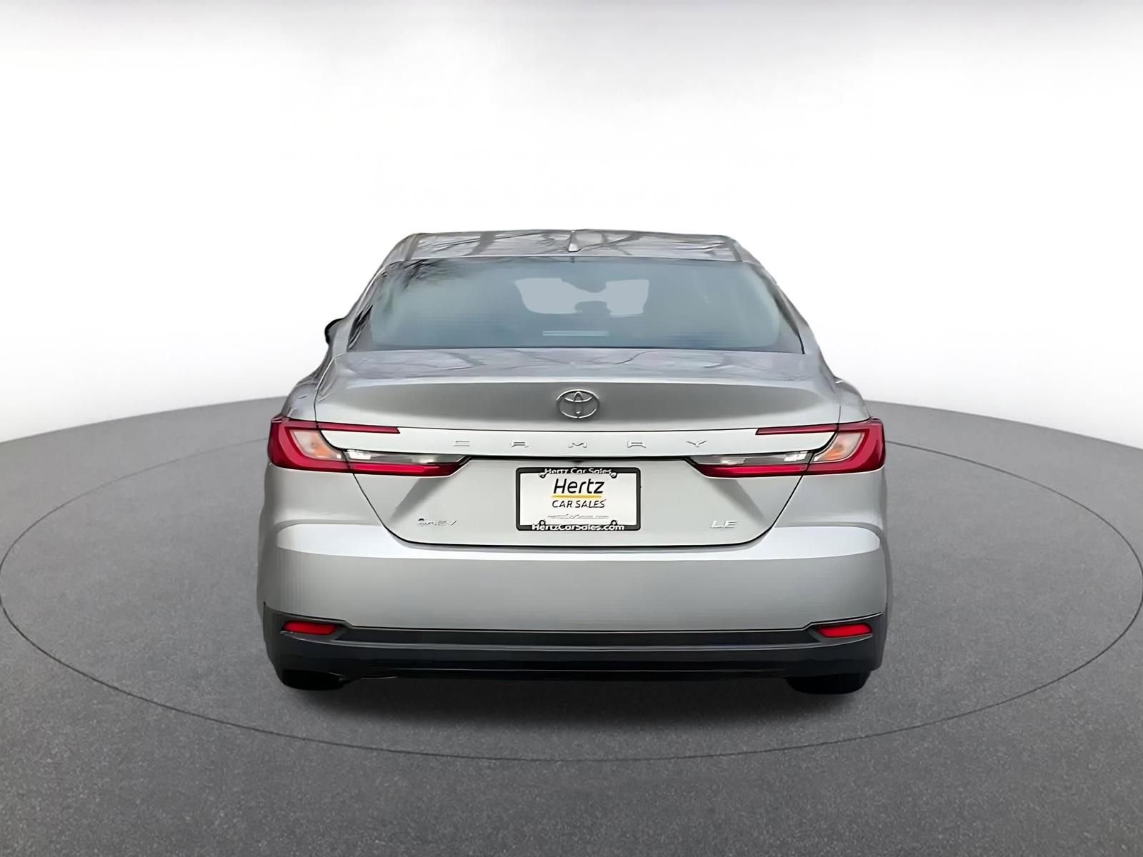 Thumbnail: 2025 Toyota Camry - 12