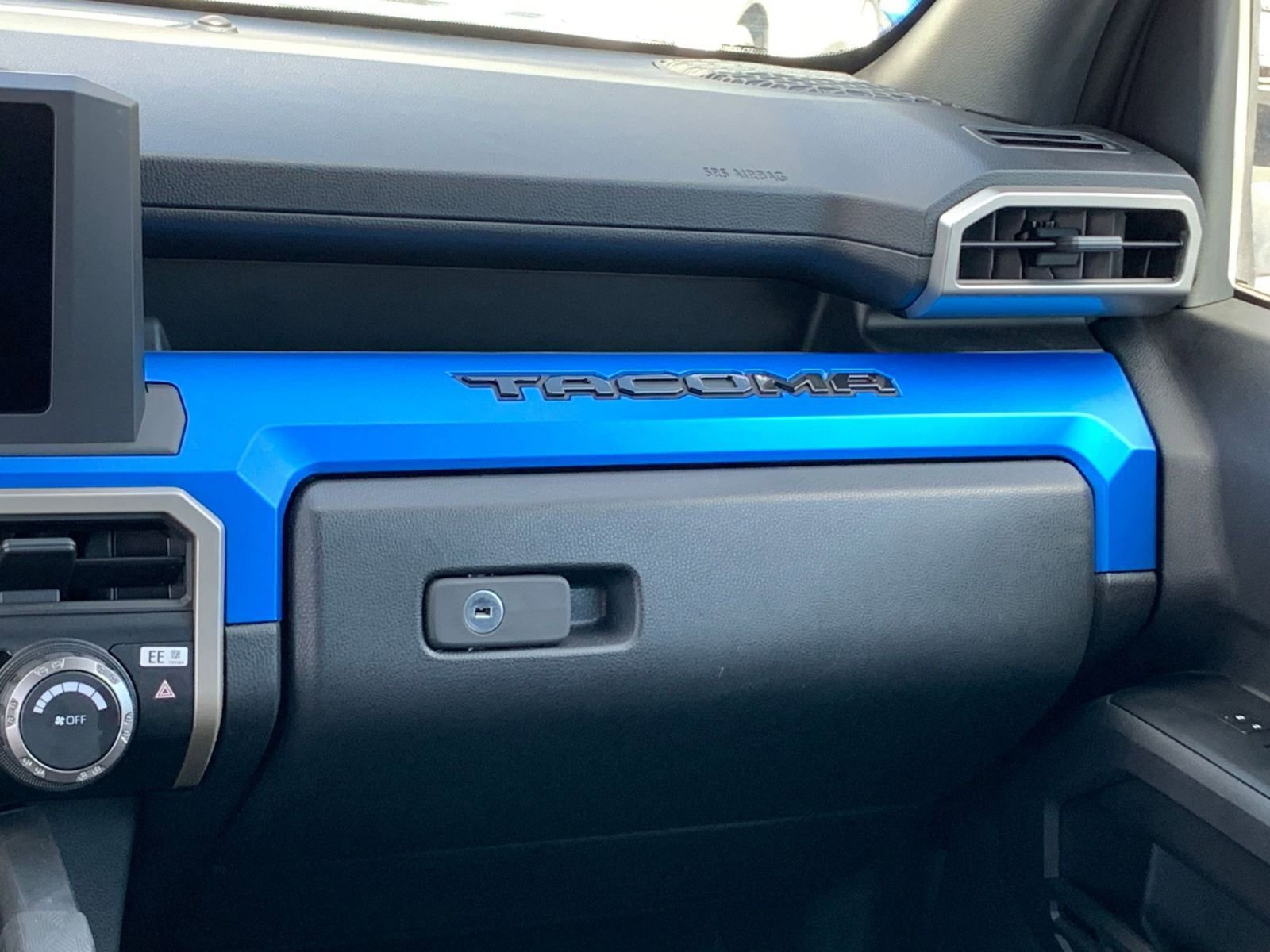 Thumbnail: 2025 Toyota Tacoma - 34