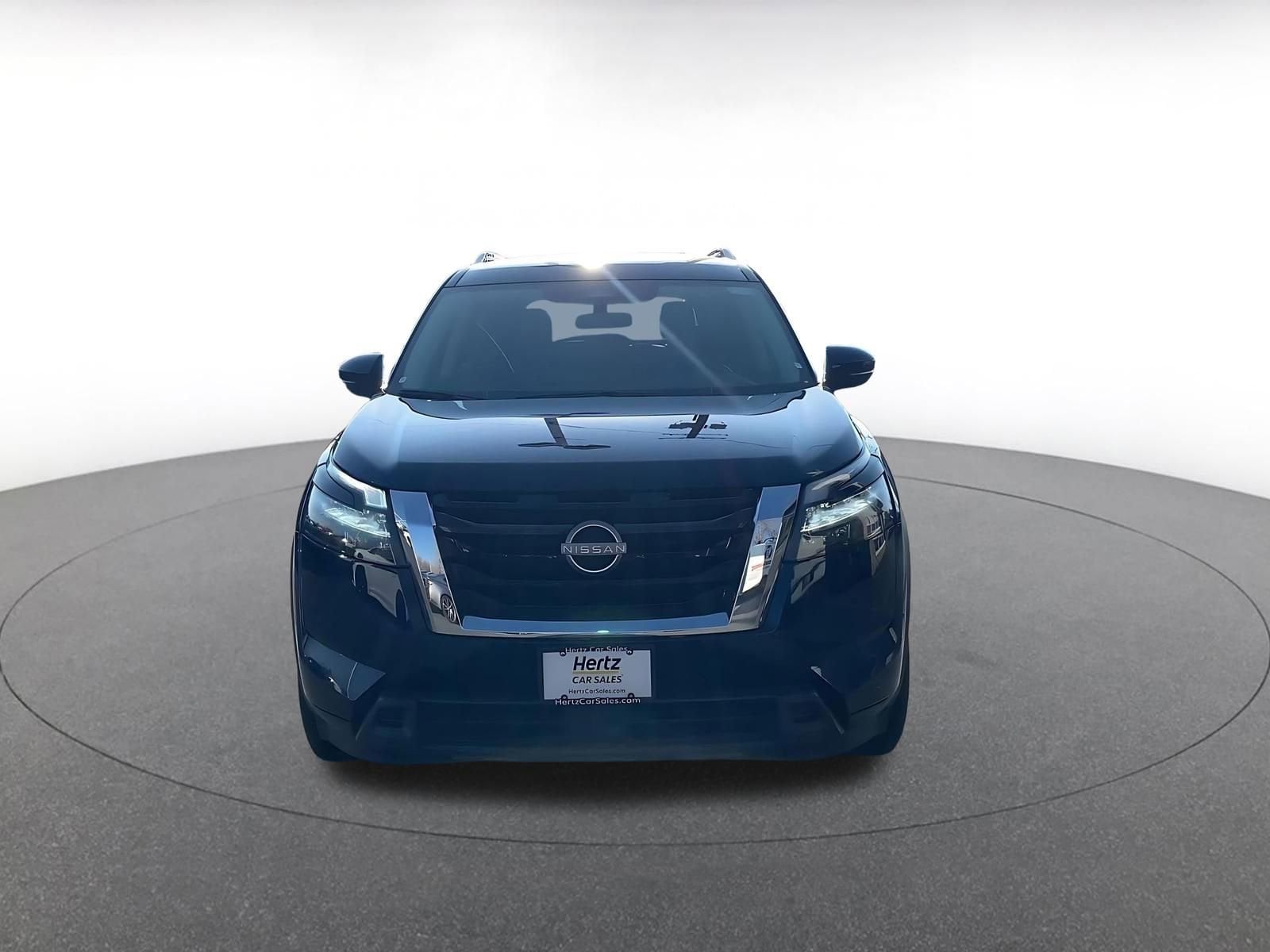 Thumbnail: 2025 Nissan Pathfinder - 4