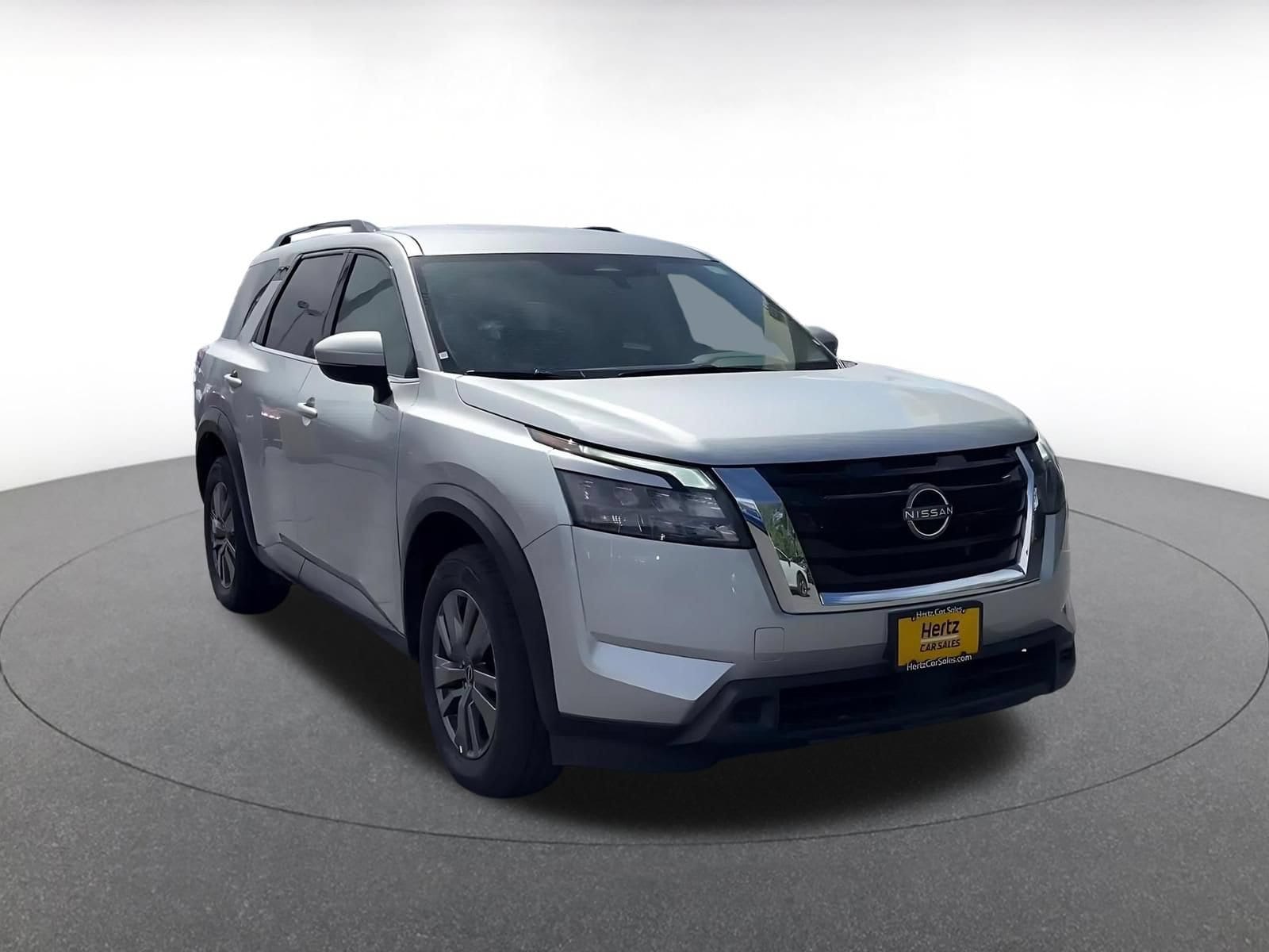 Thumbnail: 2025 Nissan Pathfinder - 3