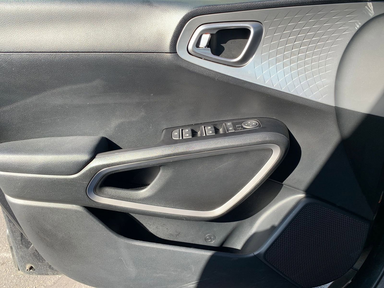 Thumbnail: 2025 Kia Soul - 18