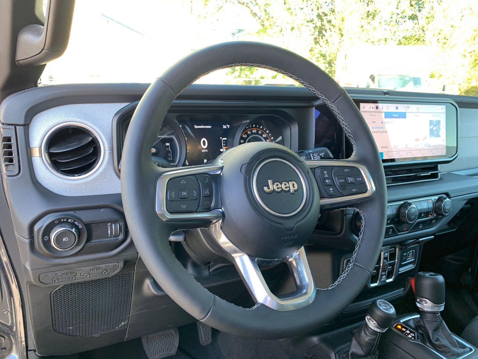 Thumbnail: 2025 Jeep Wrangler - 33