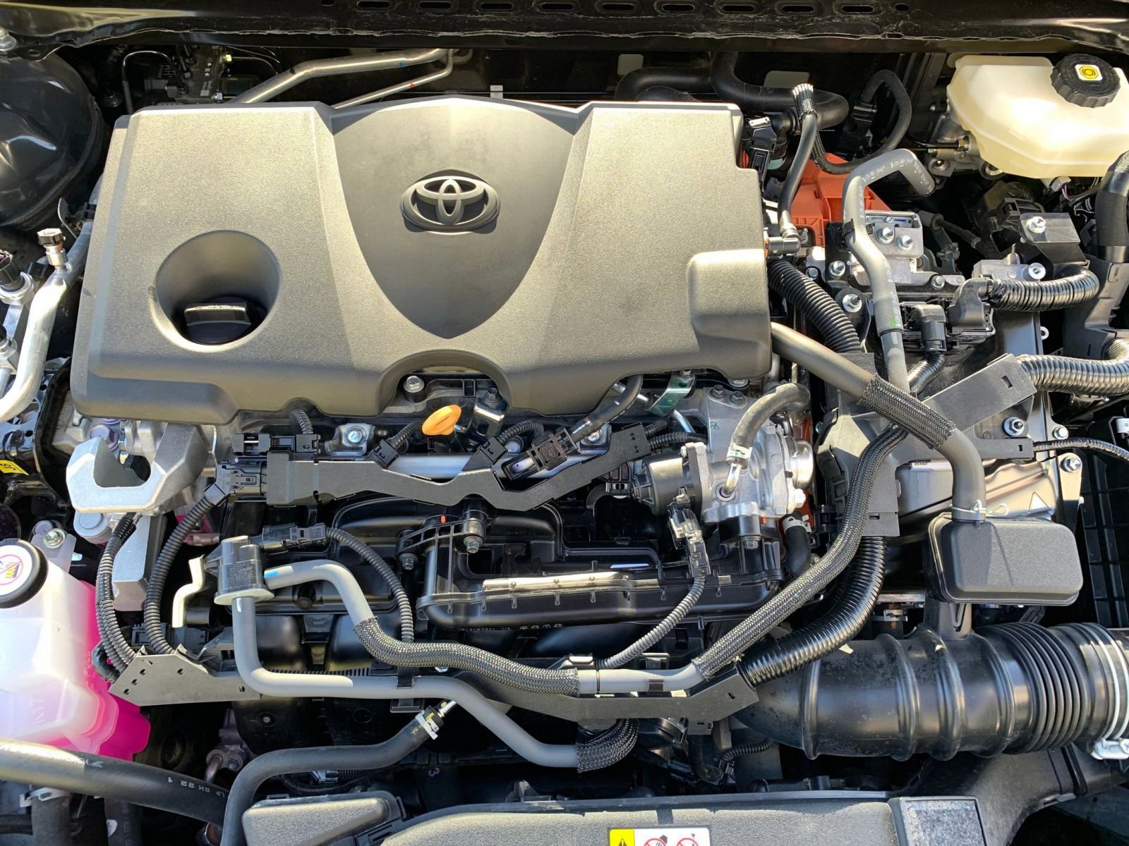 Thumbnail: 2025 Toyota Camry - 31