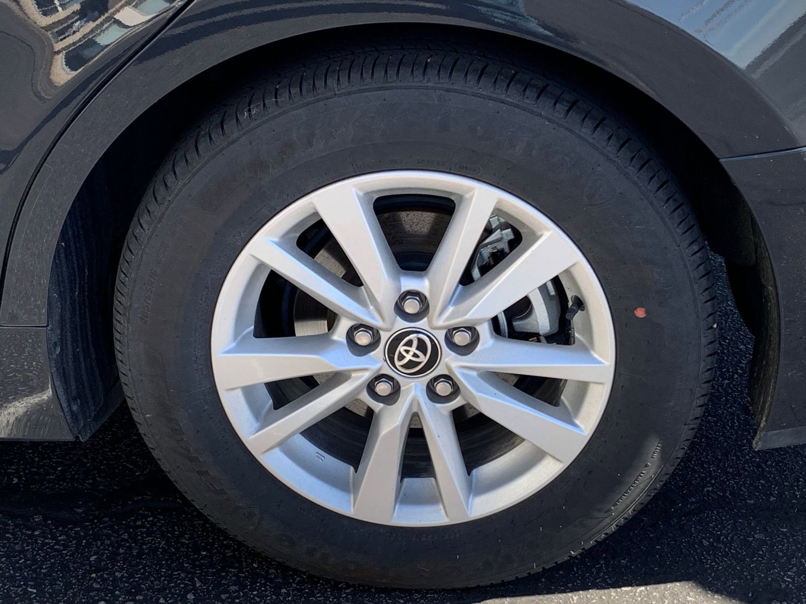 Thumbnail: 2025 Toyota Camry - 29