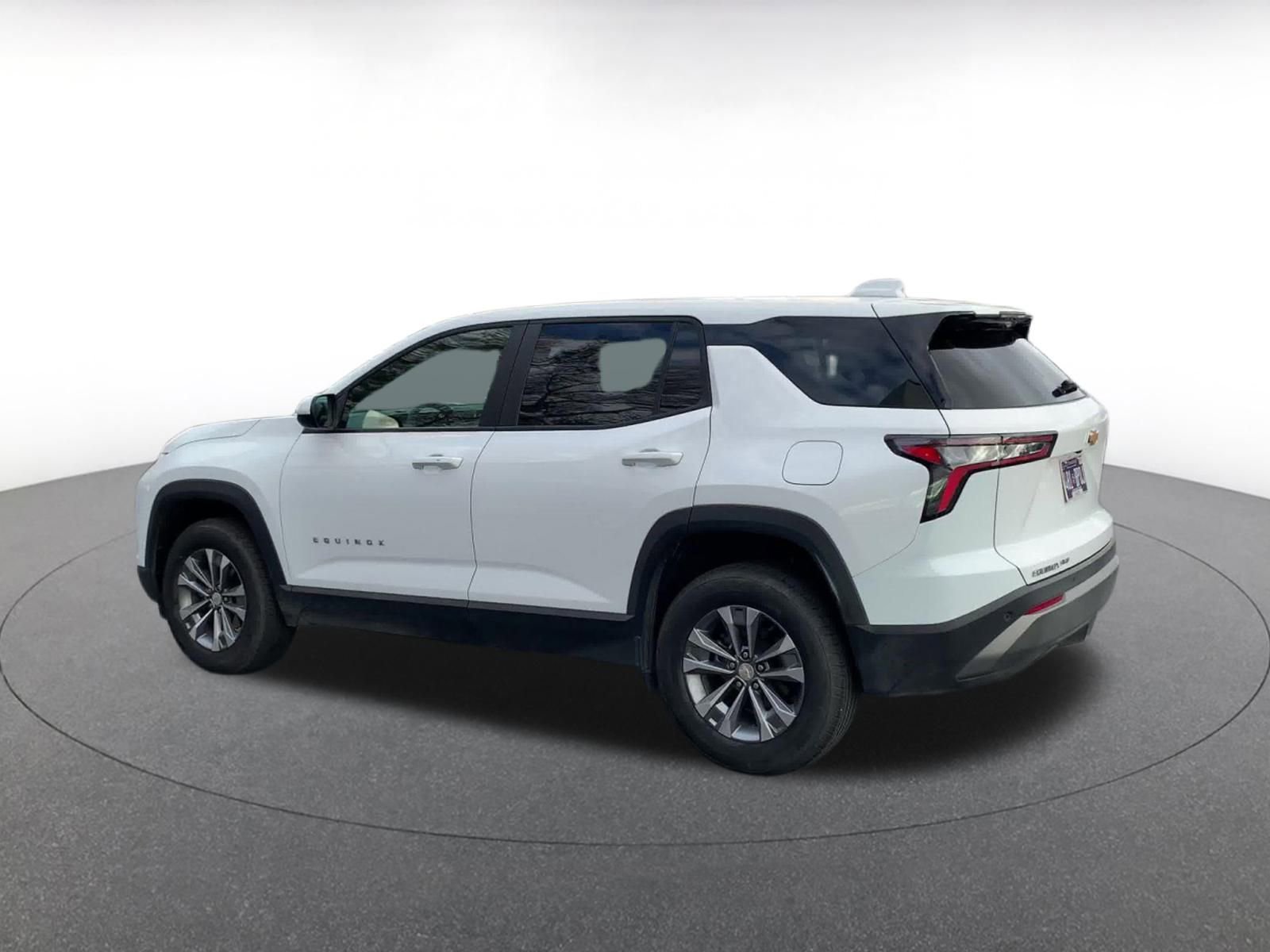 Thumbnail: 2025 Chevrolet Equinox - 10