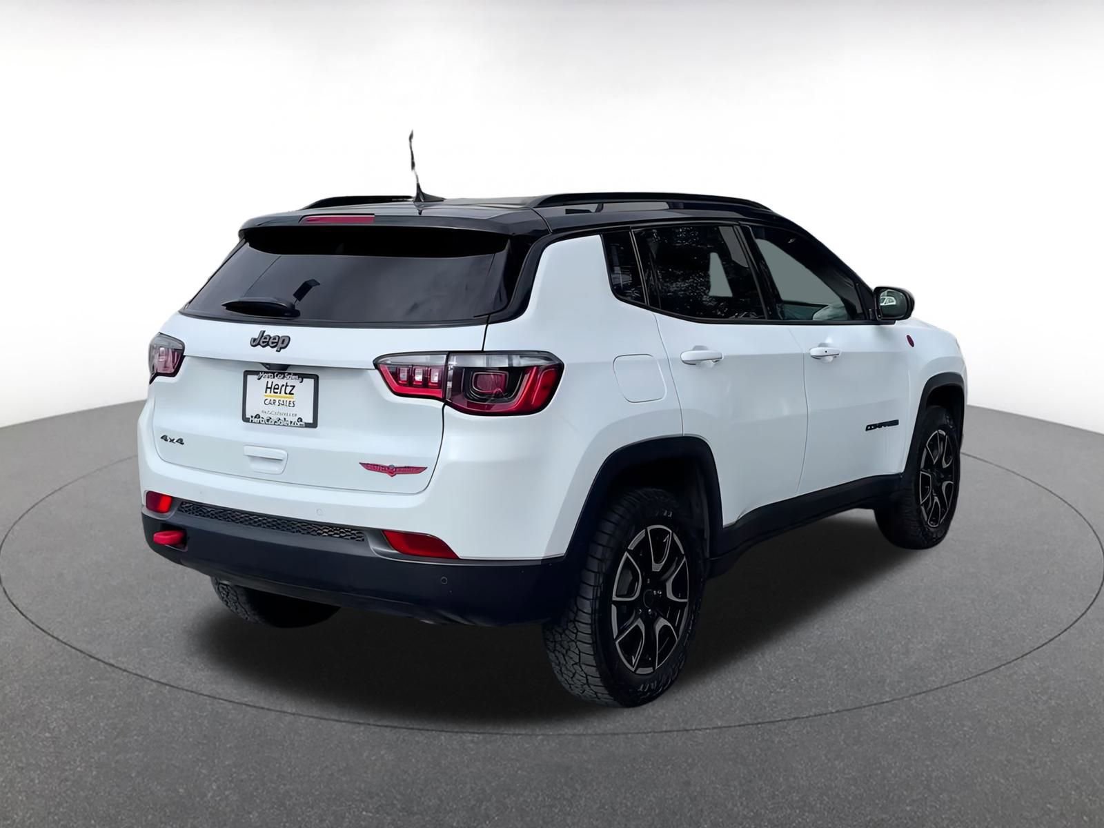 Thumbnail: 2025 Jeep Compass - 14