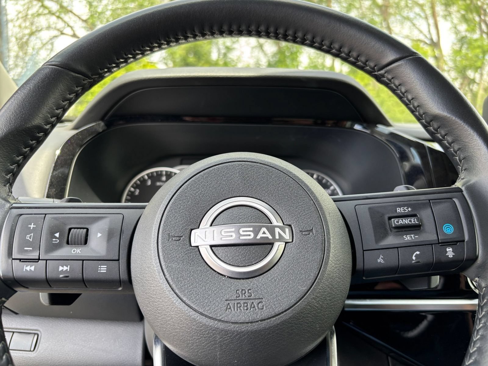 Thumbnail: 2025 Nissan Pathfinder - 25