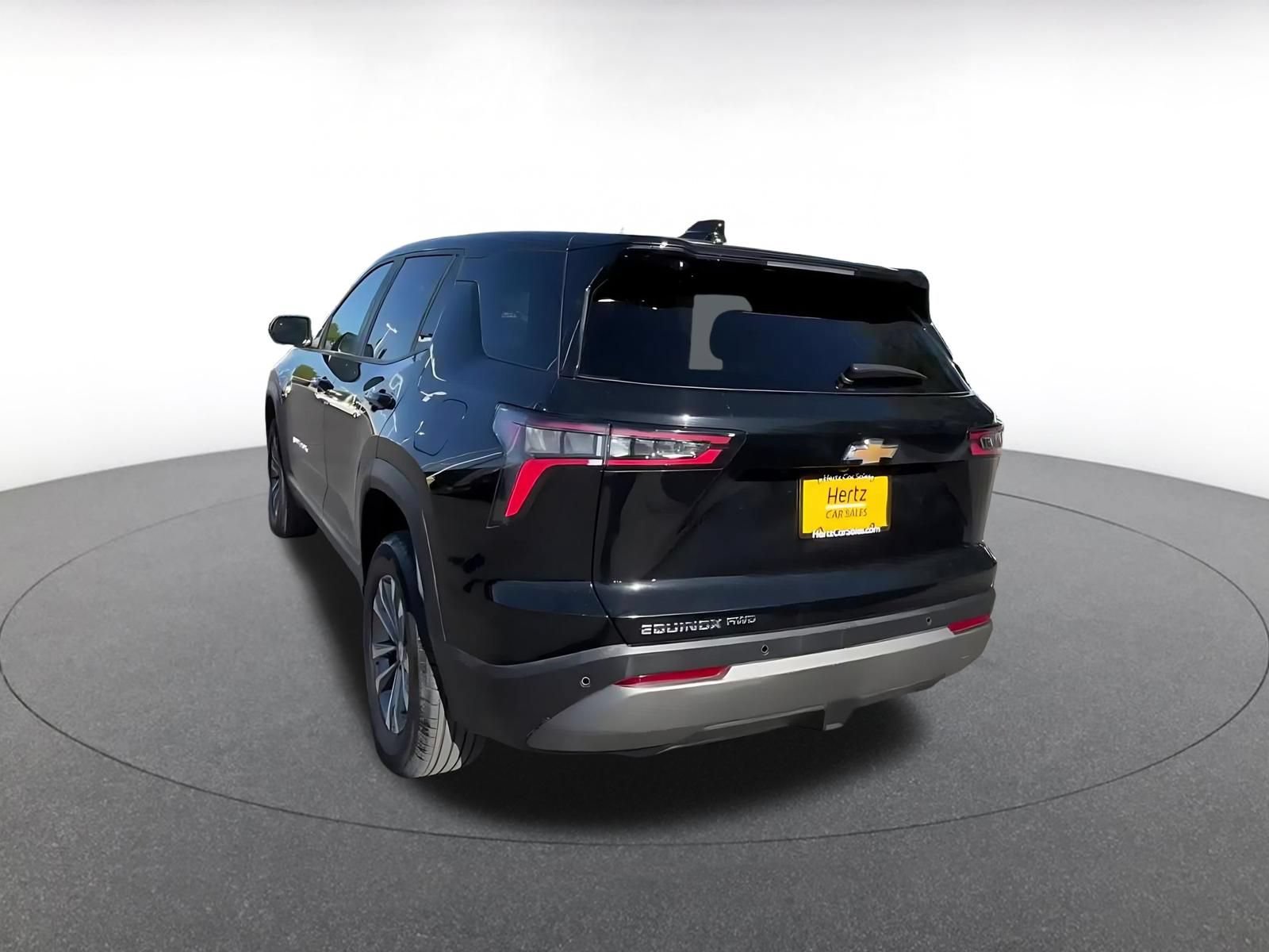 Thumbnail: 2025 Chevrolet Equinox - 9