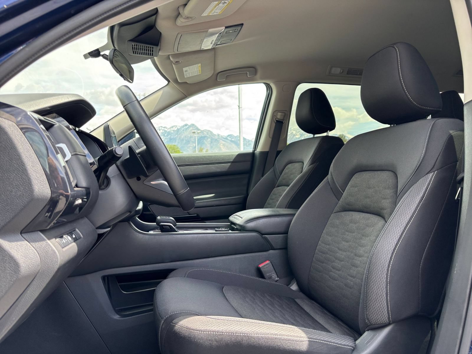 Thumbnail: 2025 Nissan Pathfinder - 24