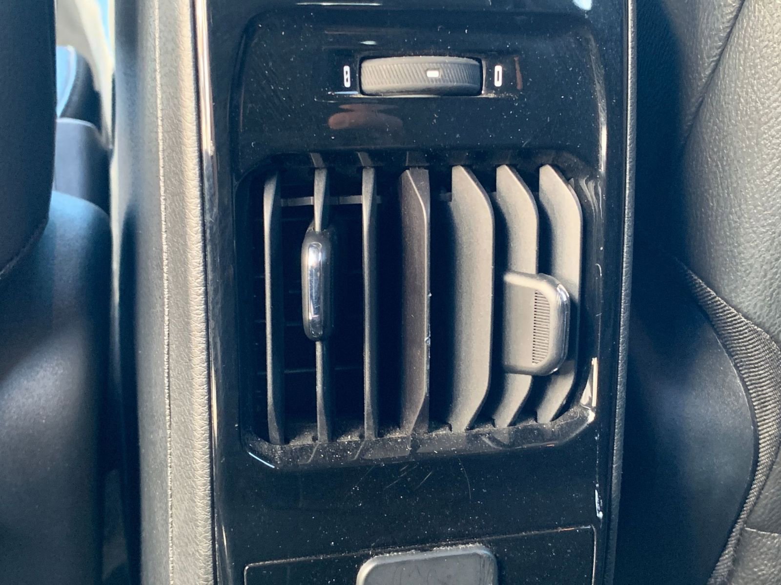 Thumbnail: 2025 Jeep Compass - 23