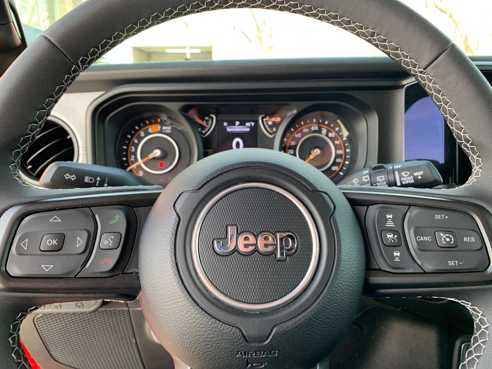 Thumbnail: 2025 Jeep Wrangler - 26
