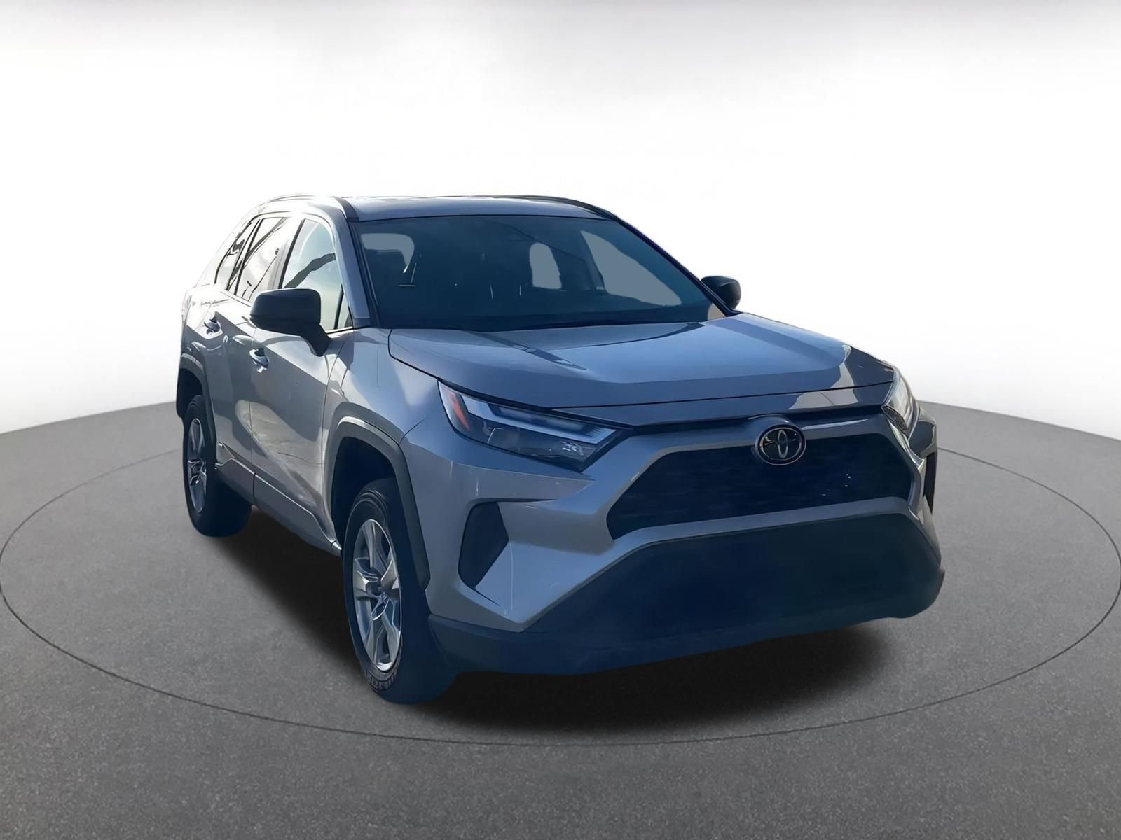 Thumbnail: 2025 Toyota RAV4 - 3