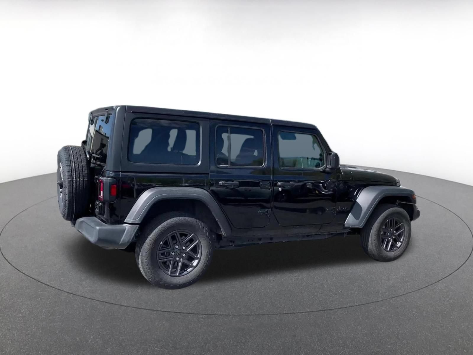 Thumbnail: 2025 Jeep Wrangler - 12