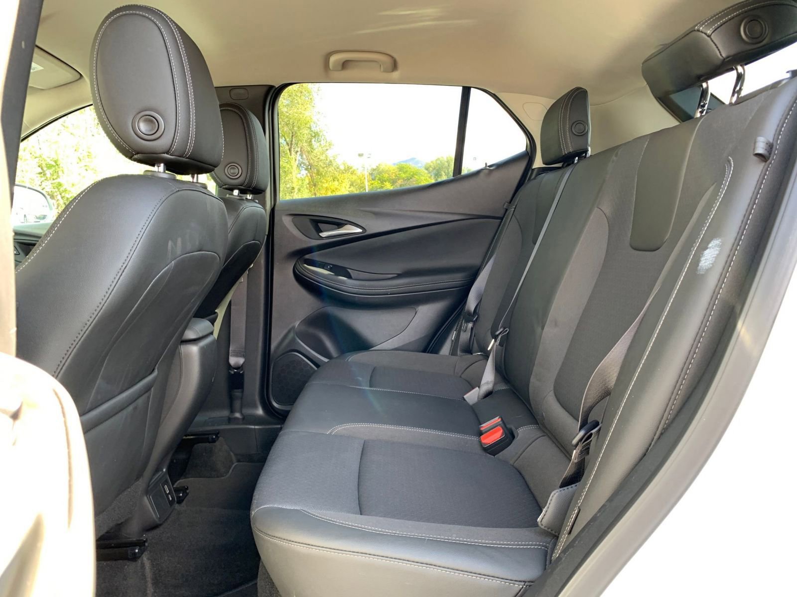 Thumbnail: 2025 Buick Encore GX - 23