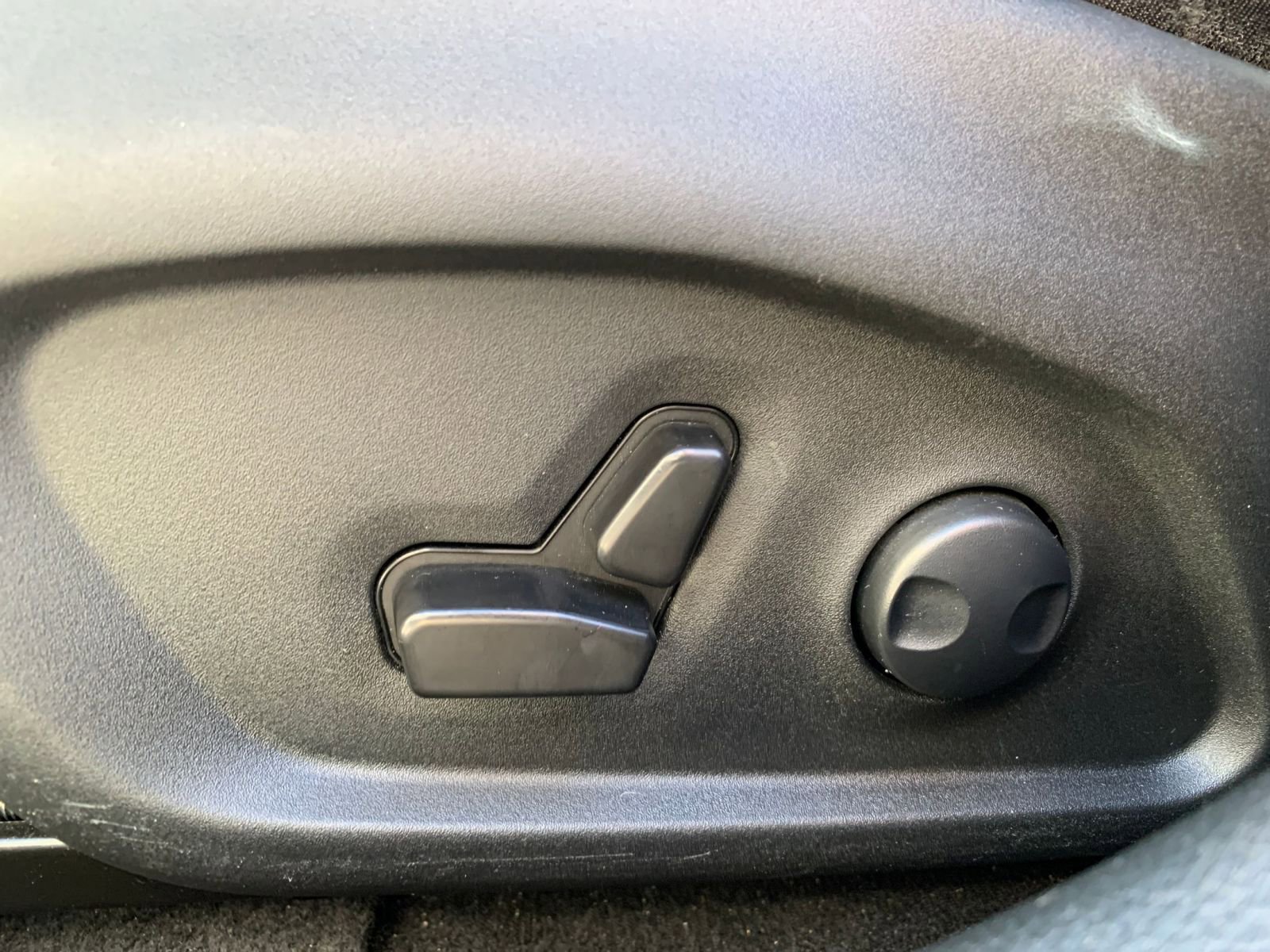 Thumbnail: 2025 Jeep Compass - 23