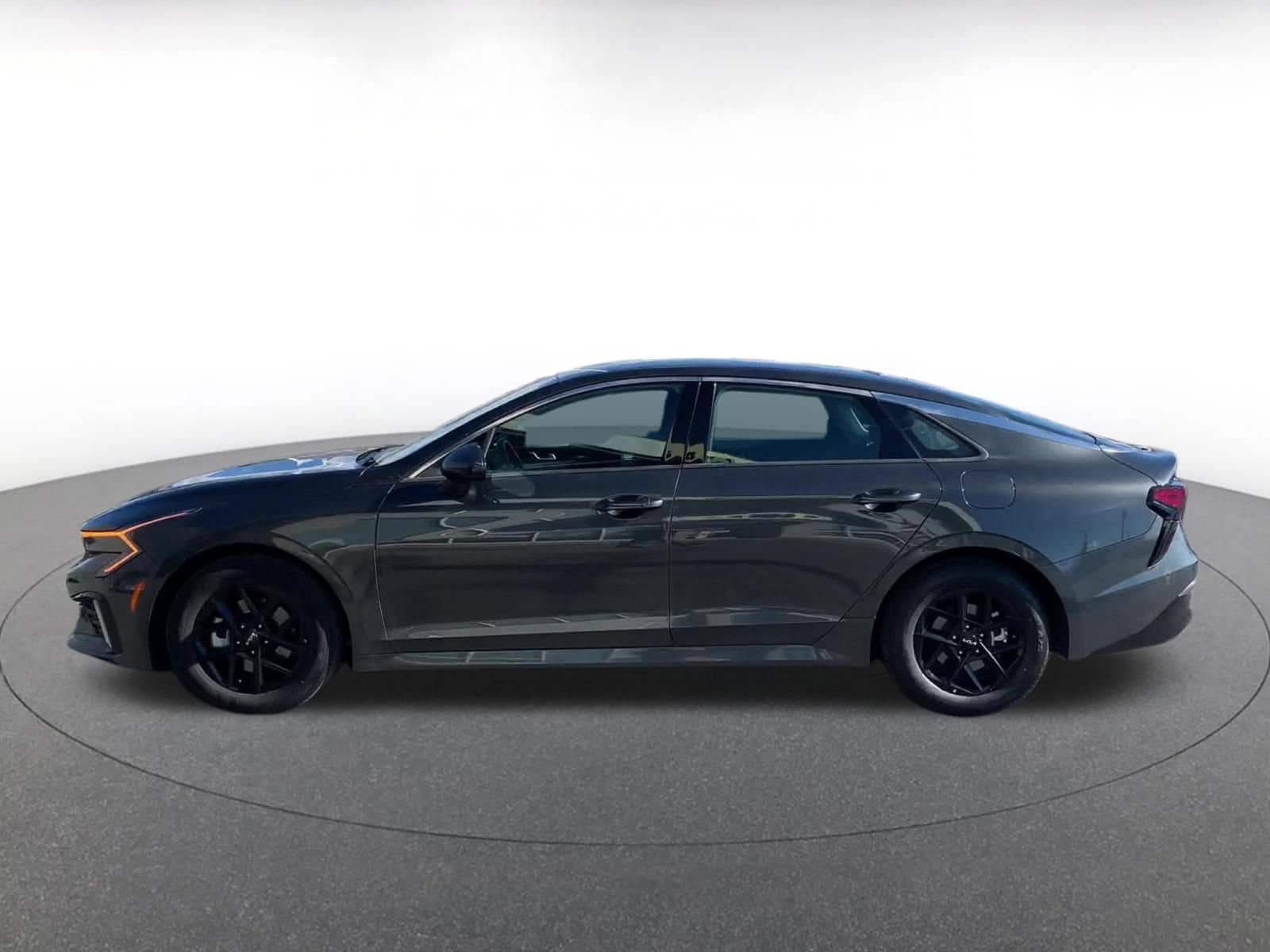Thumbnail: 2025 Kia K5 - 8