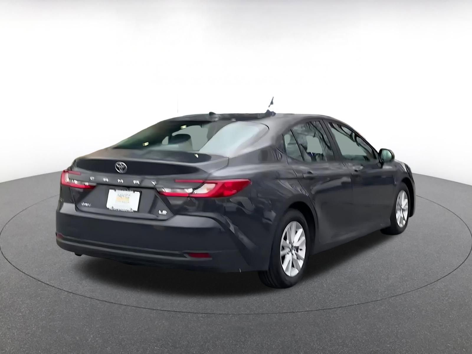 Thumbnail: 2025 Toyota Camry - 14