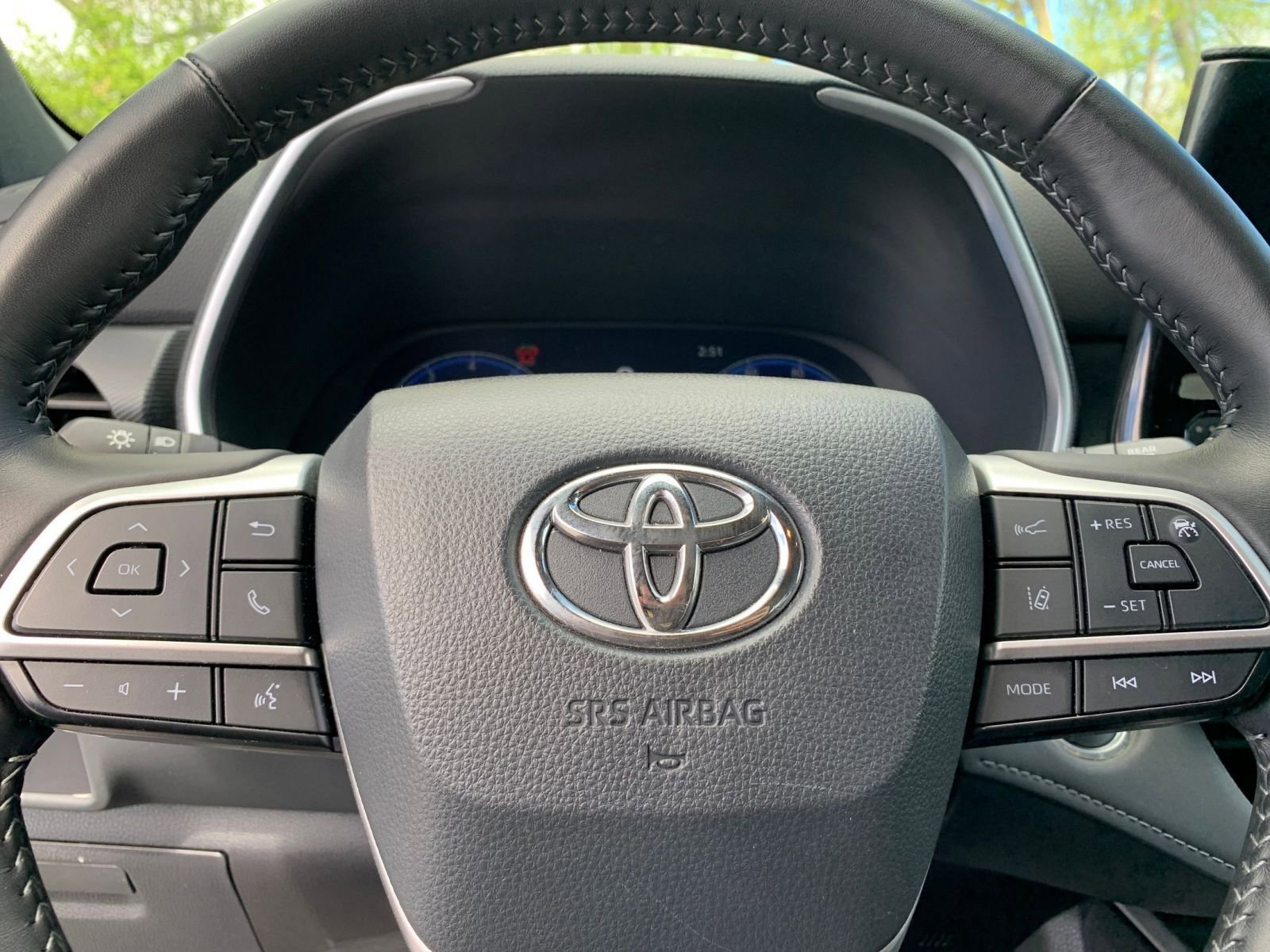 Thumbnail: 2025 Toyota Highlander - 29