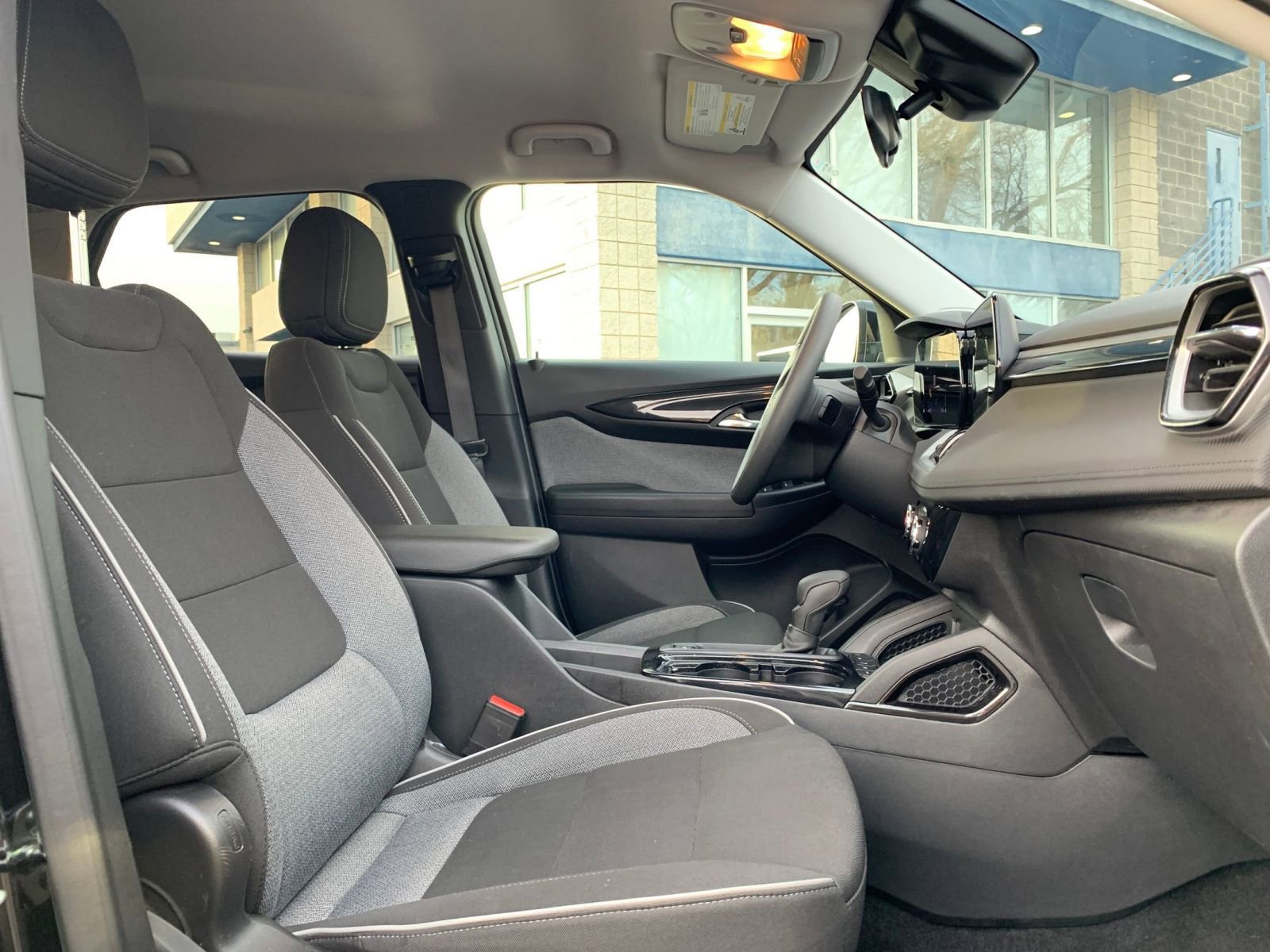 Thumbnail: 2025 Chevrolet TrailBlazer - 34