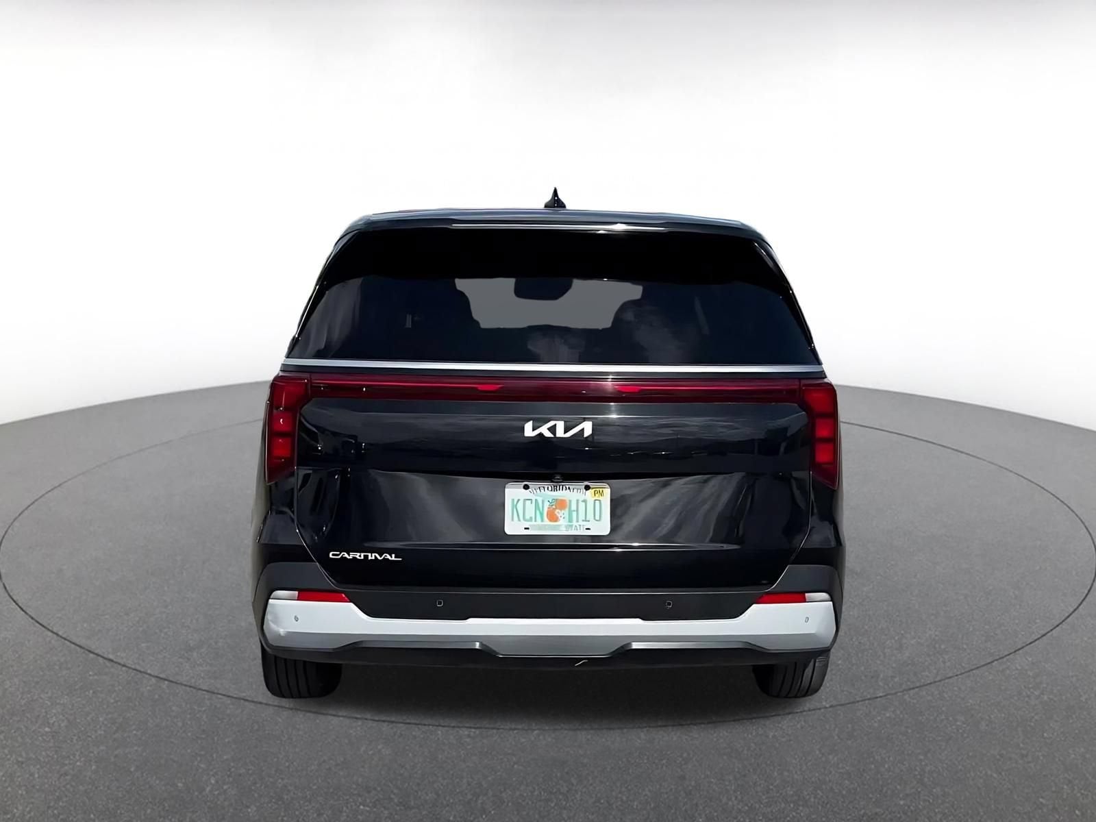 Thumbnail: 2026 Kia Carnival - 12