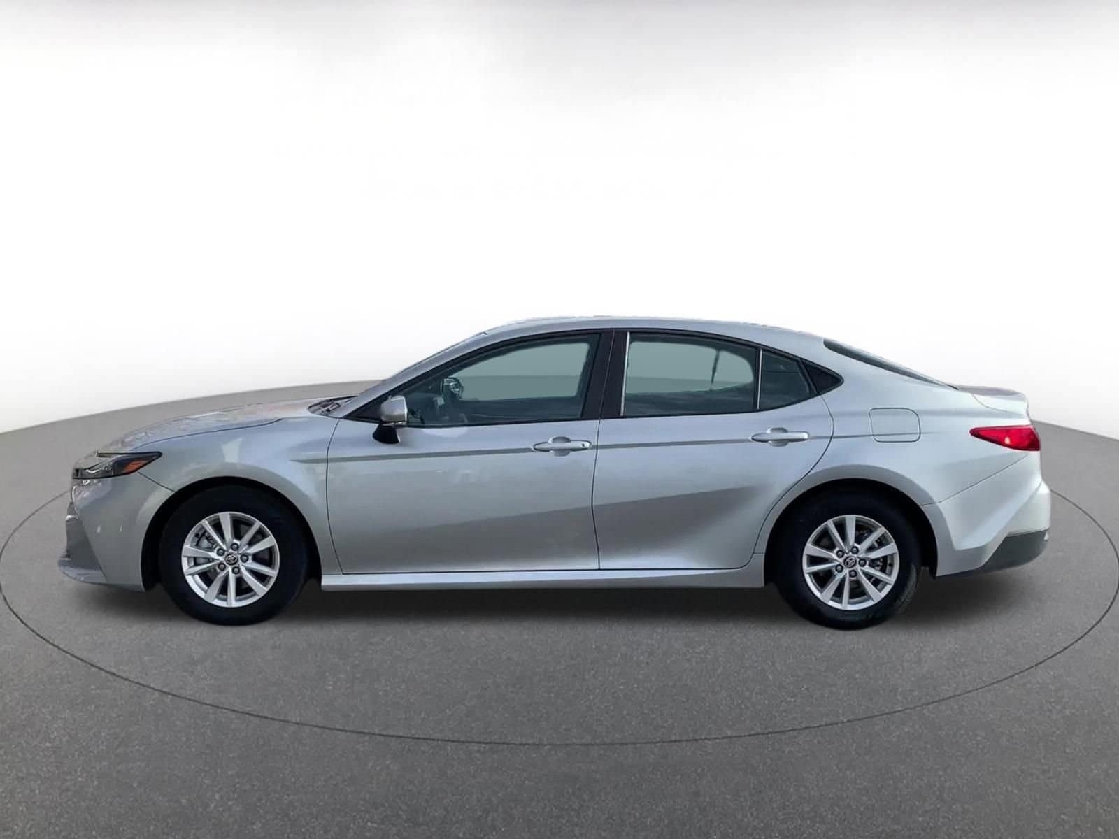 Thumbnail: 2025 Toyota Camry - 9