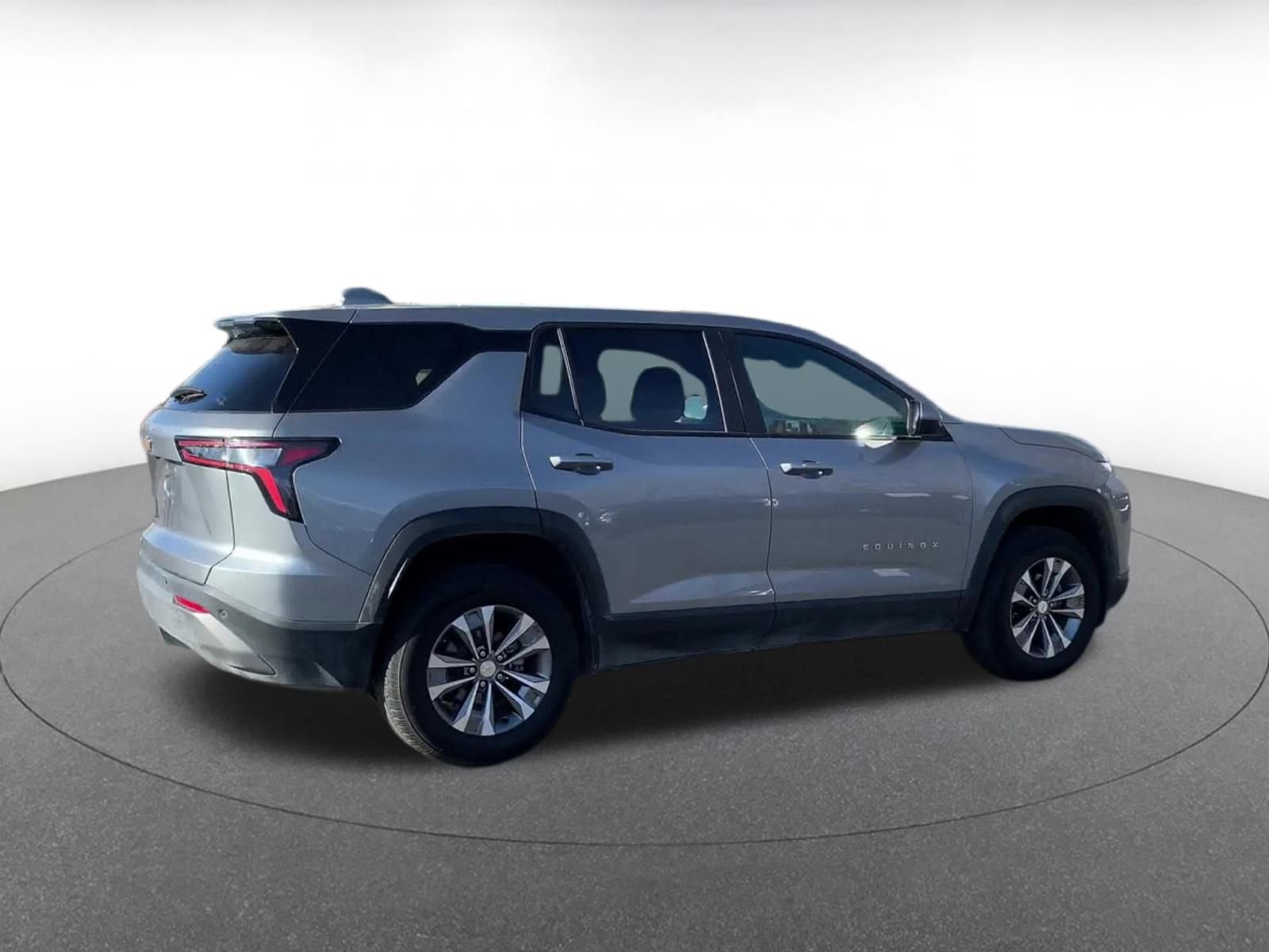 Thumbnail: 2025 Chevrolet Equinox - 15