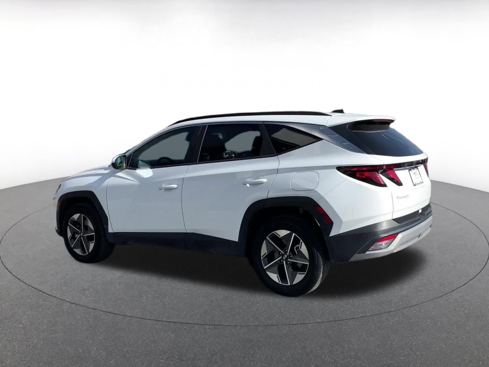 Thumbnail: 2025 Hyundai Tucson - 10