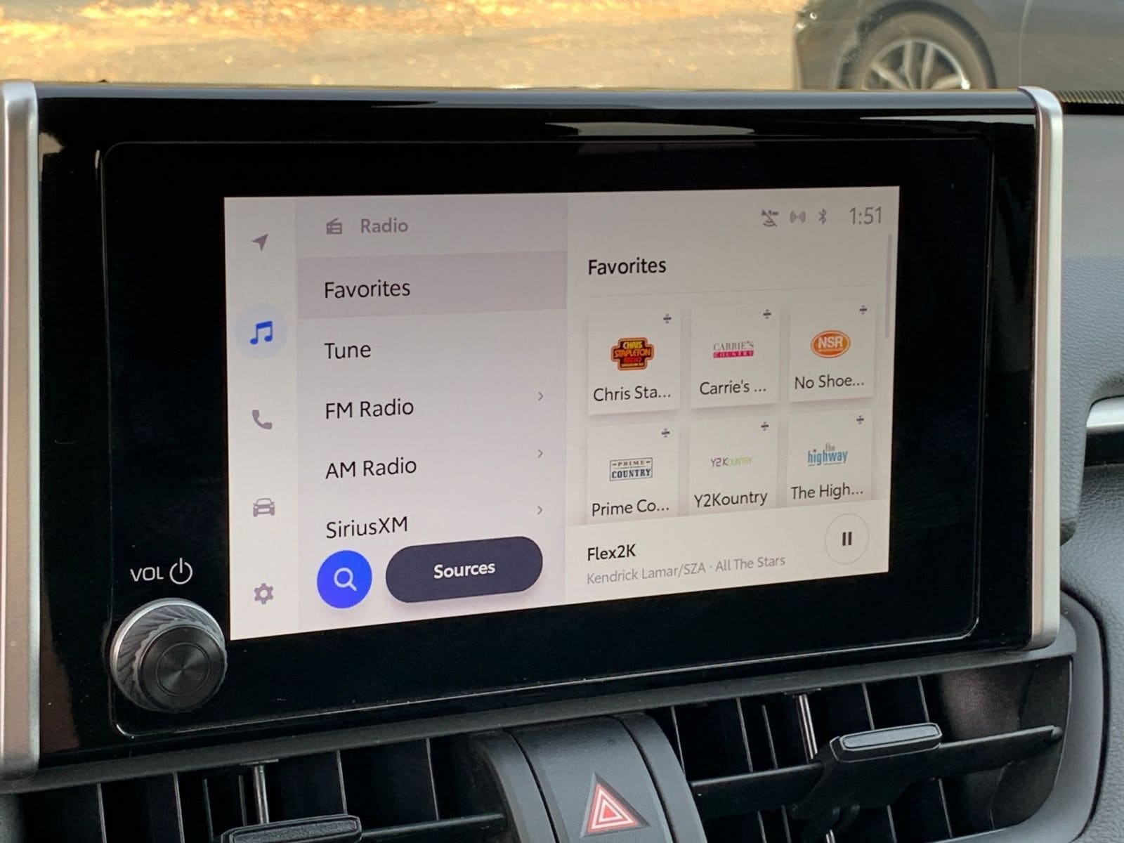 Thumbnail: 2025 Toyota RAV4 - 21