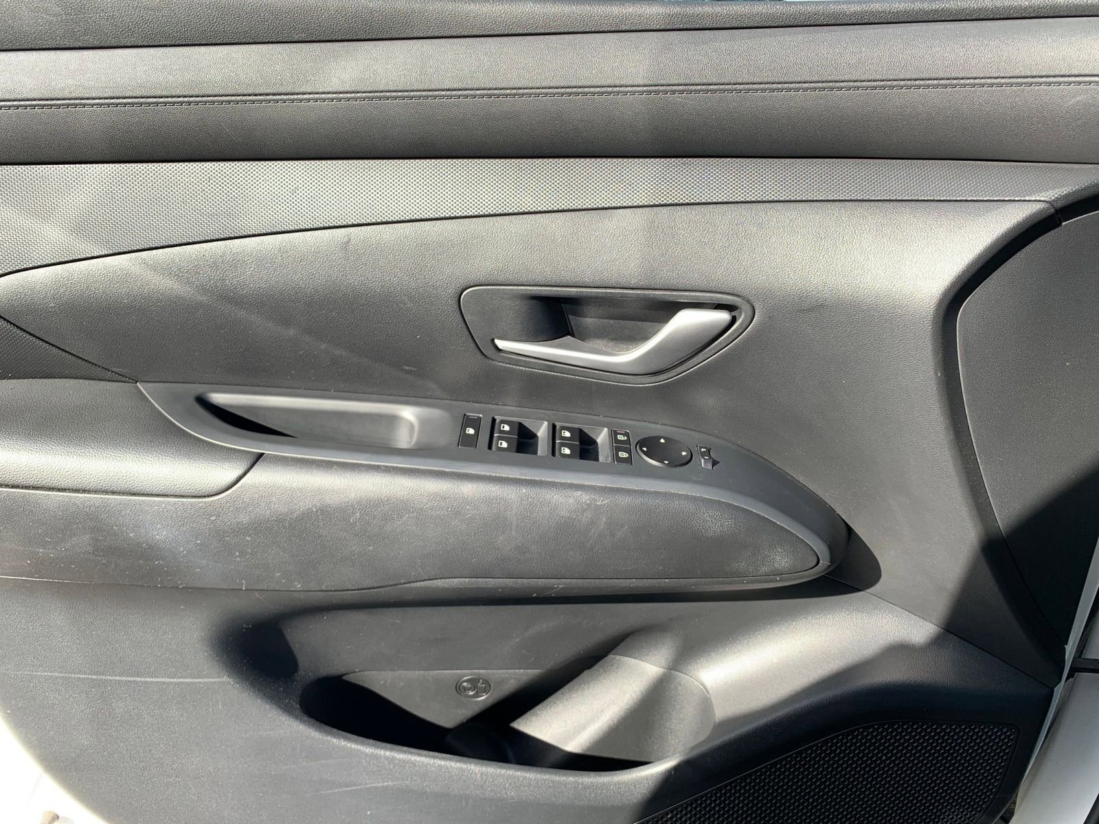 Thumbnail: 2025 Hyundai Tucson - 18