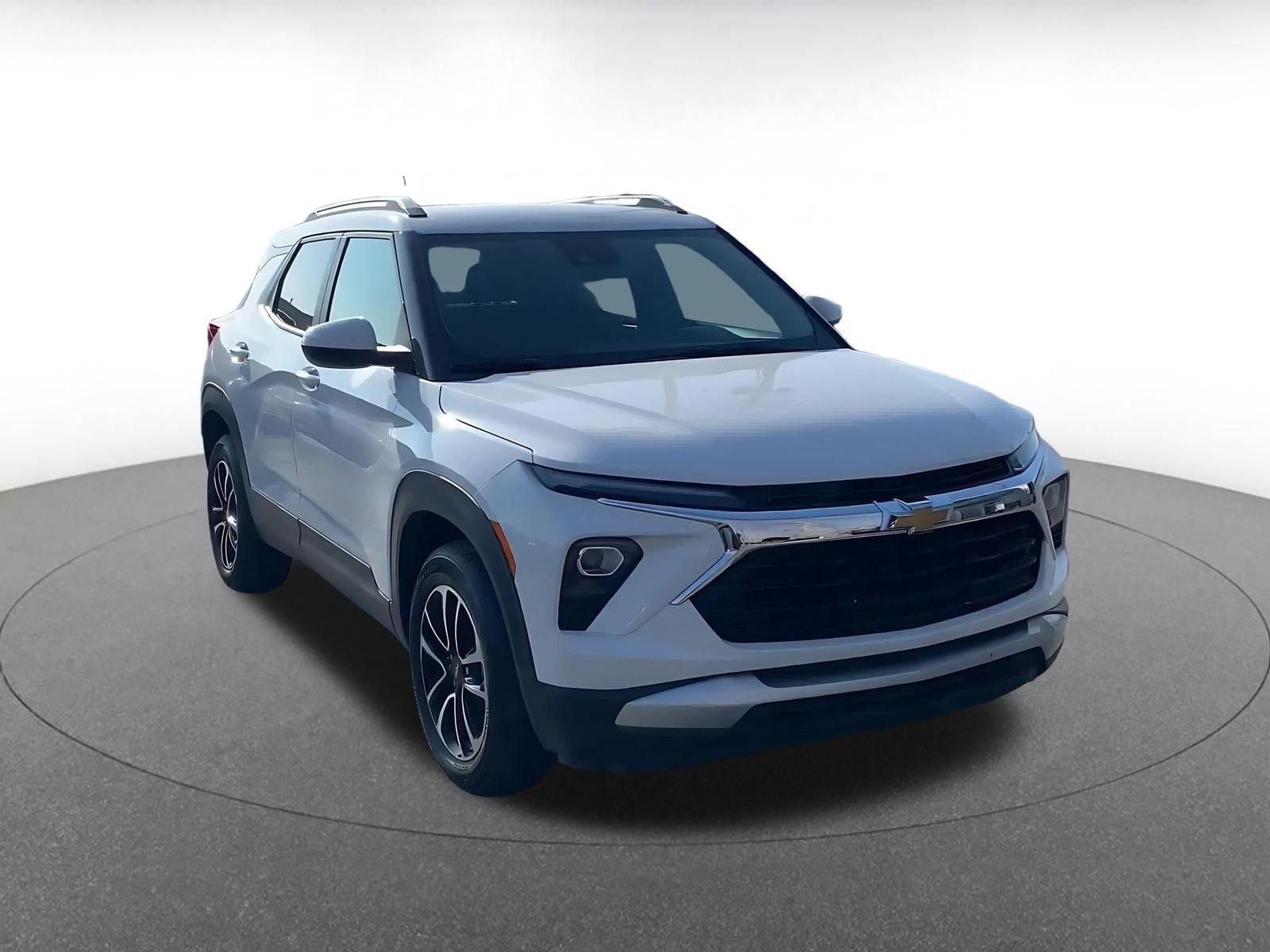 Thumbnail: 2025 Chevrolet TrailBlazer - 3