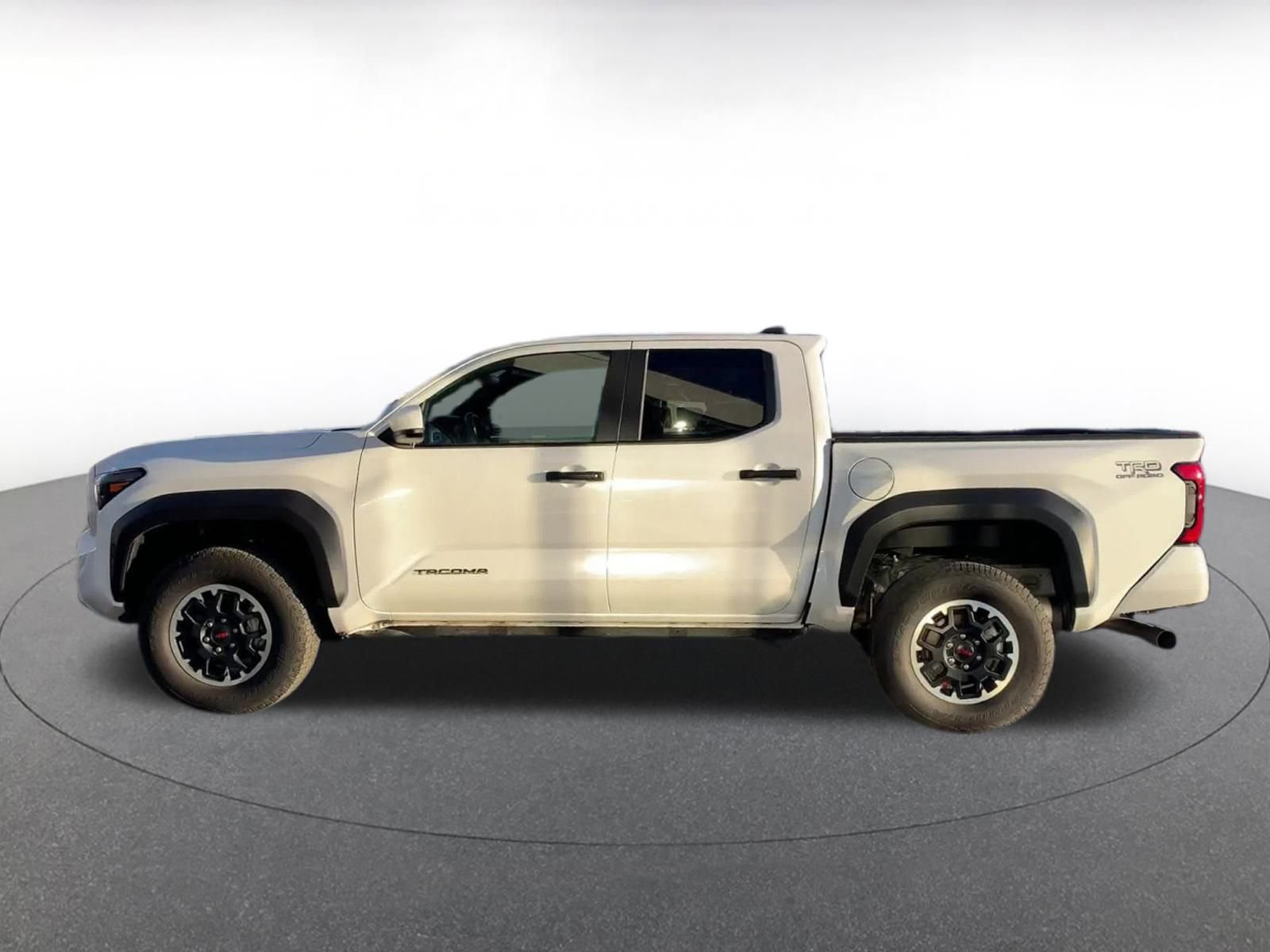 Thumbnail: 2025 Toyota Tacoma - 9