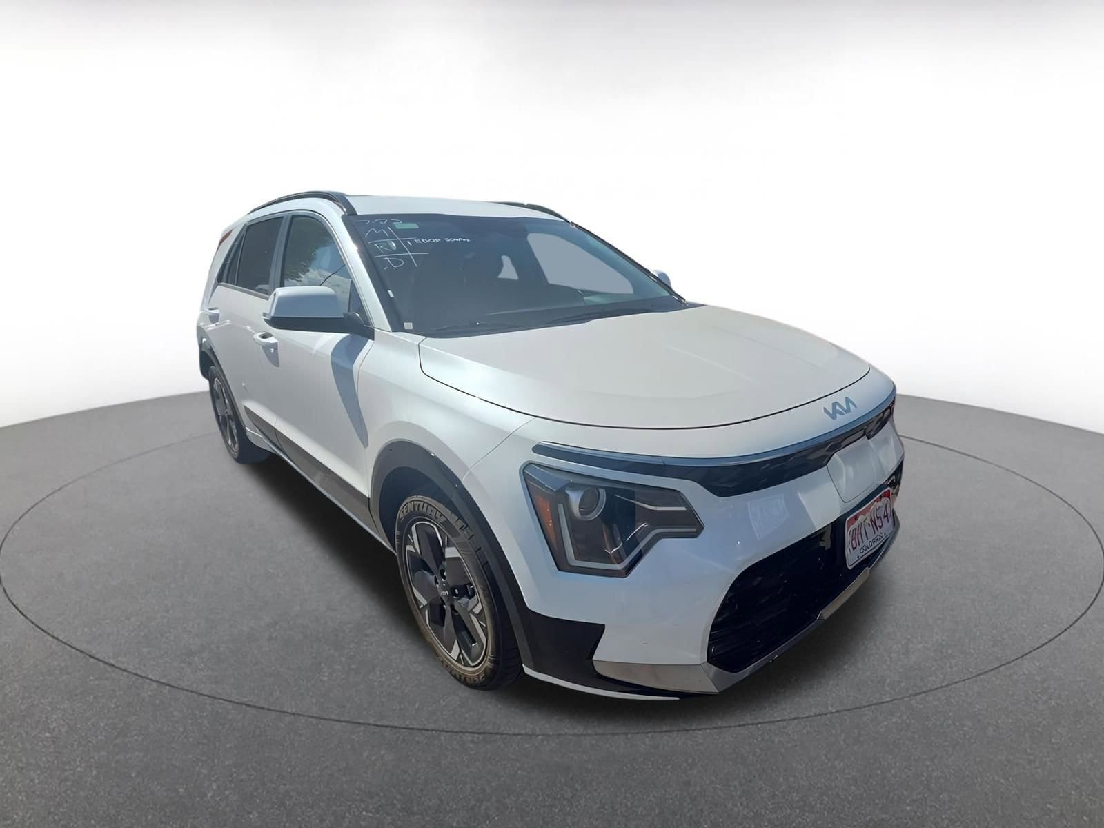 Thumbnail: 2023 Kia Niro - 1