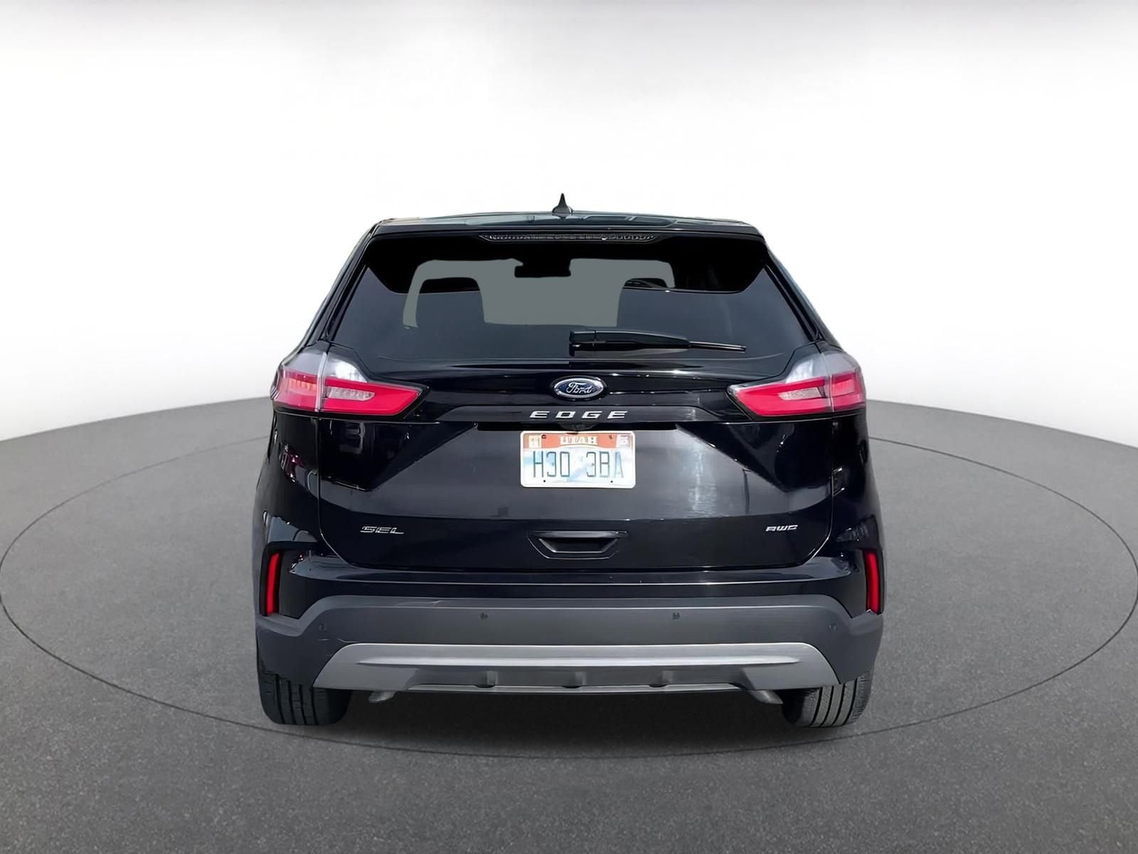 2024 Ford Edge SEL 12