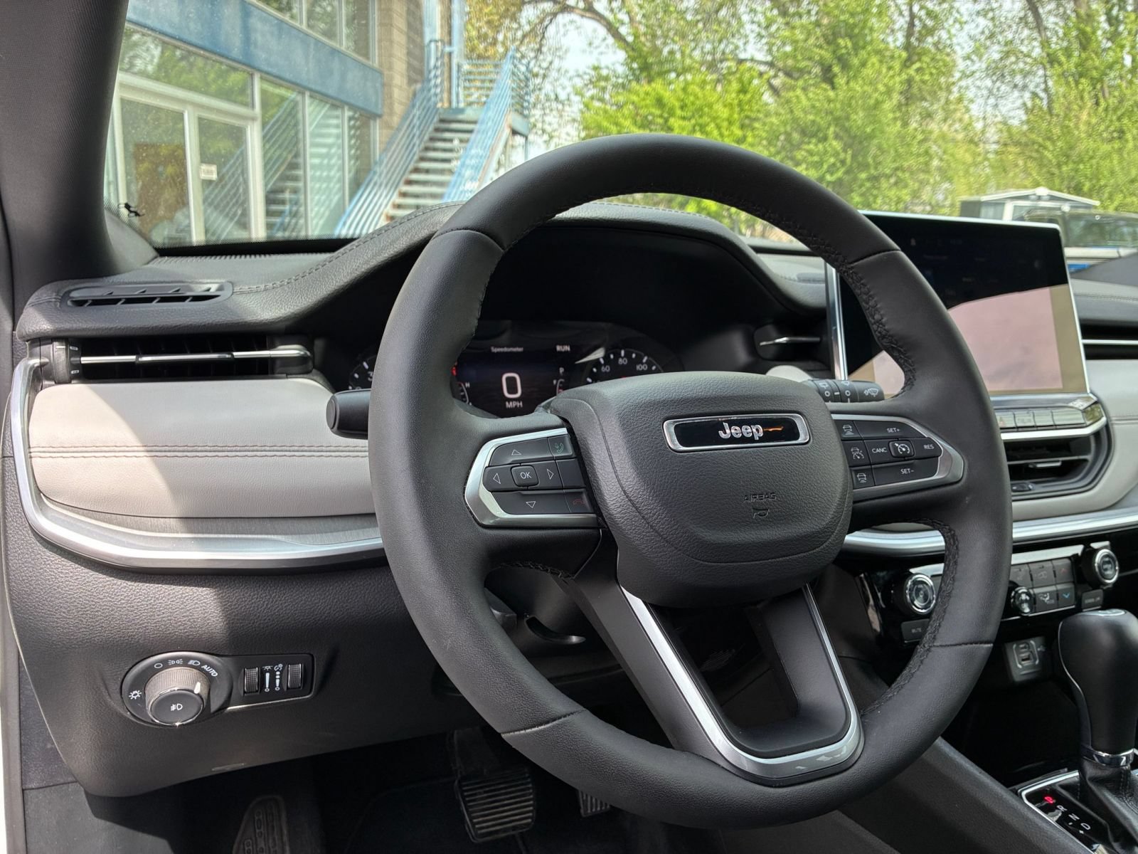 Thumbnail: 2025 Jeep Compass - 34