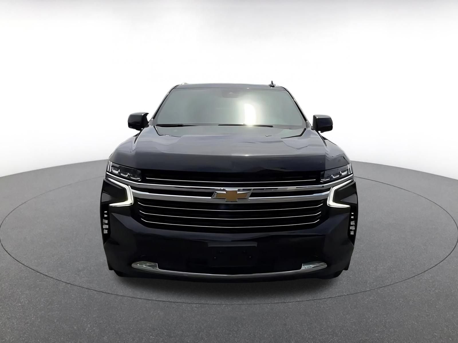 Thumbnail: 2023 Chevrolet Tahoe - 4