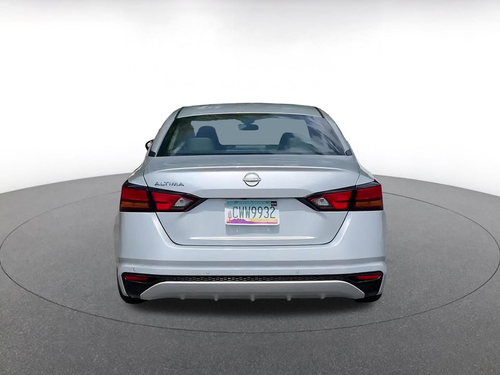 2024 Nissan Altima S 12