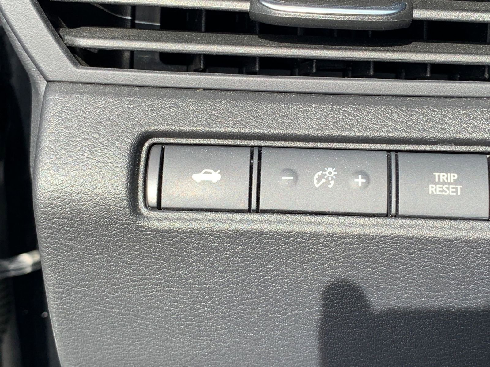 Thumbnail: 2025 Nissan Altima - 23