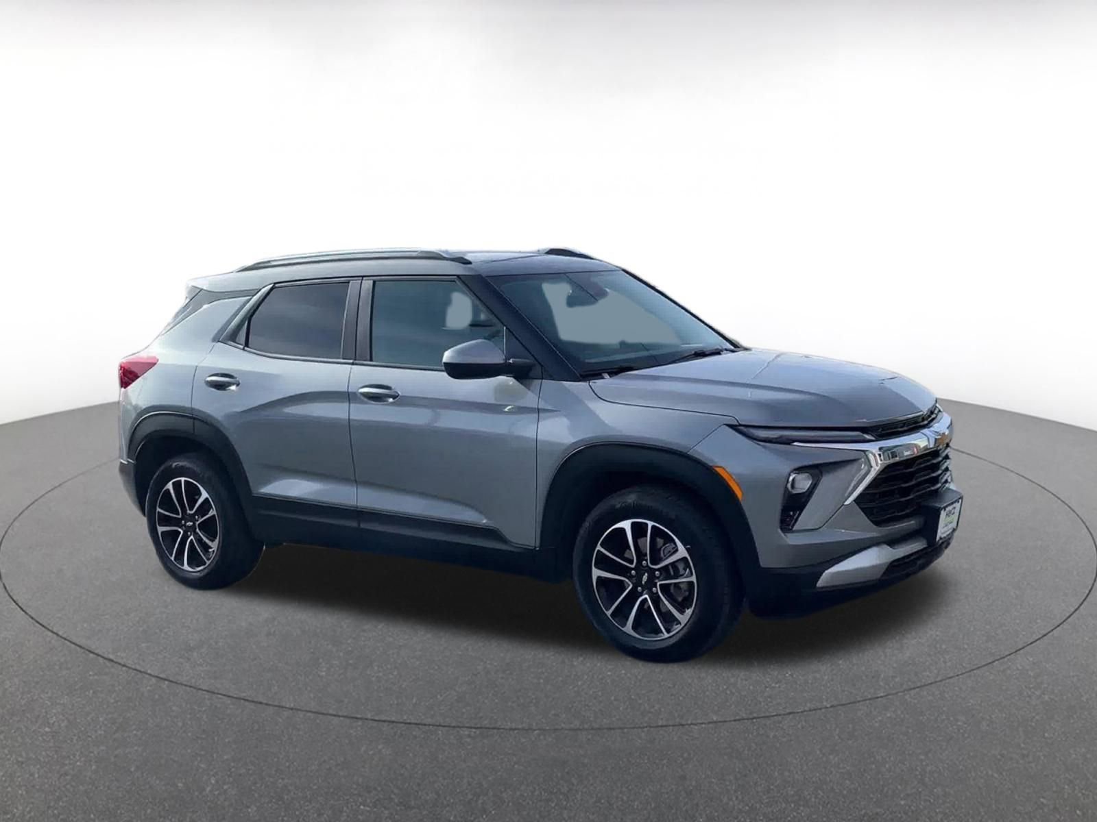 Thumbnail: 2025 Chevrolet TrailBlazer - 2